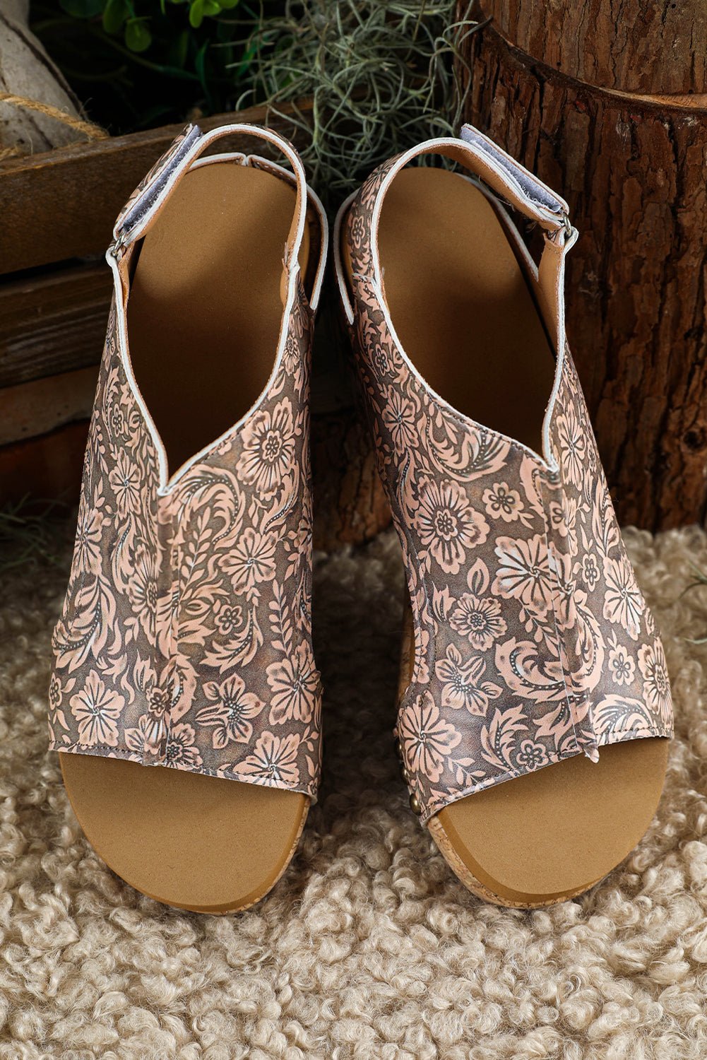 Vintage Floral Hollowed Platform Sandals