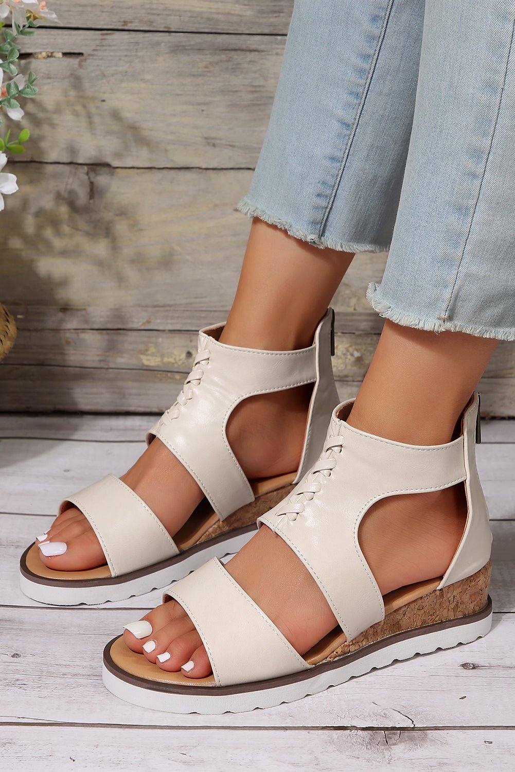Nora Crisscross Hollowed Gladiator Sandals