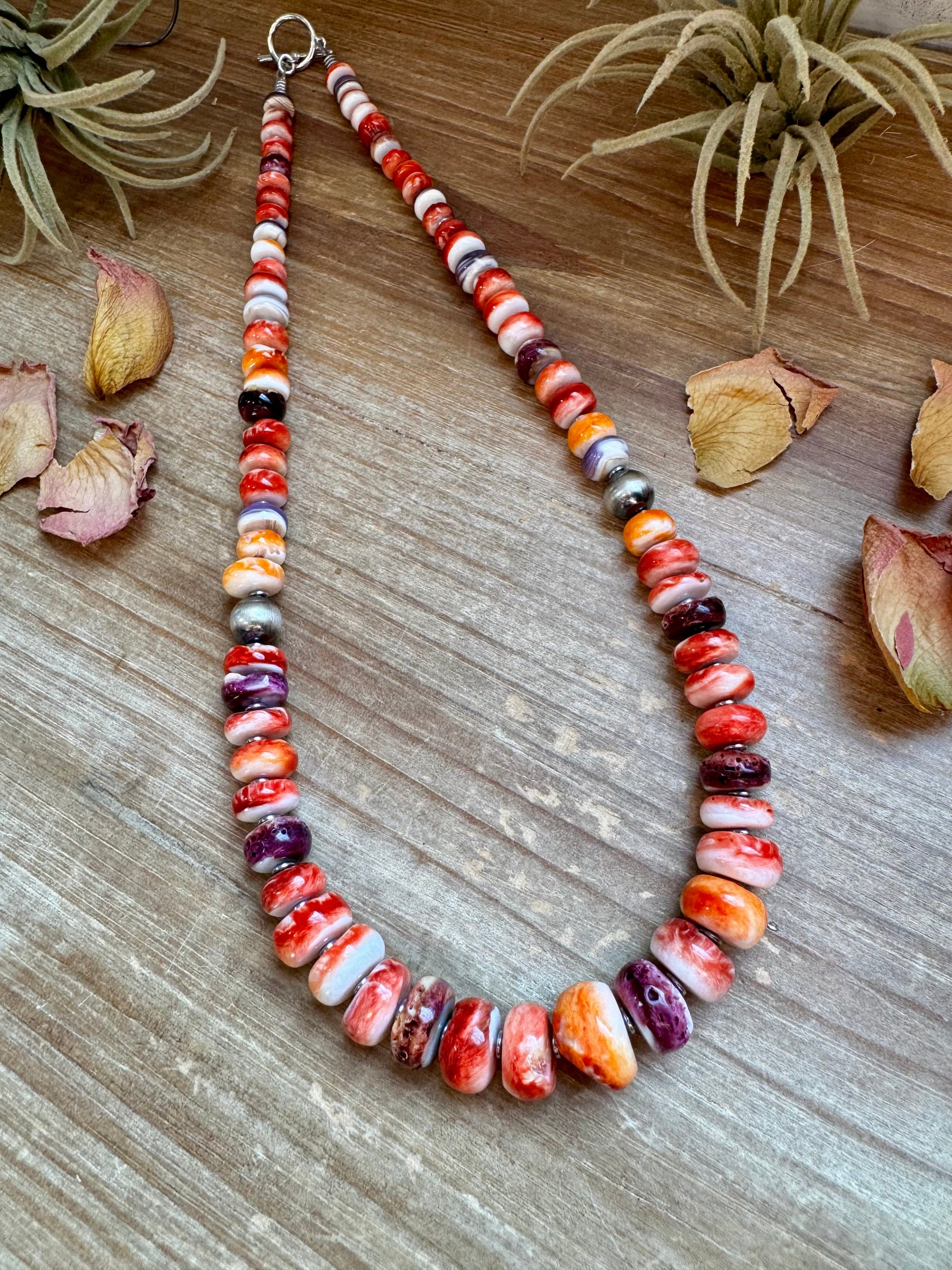 BE BOLD - 22-Inch Spiny Oyster &amp; Wampum Statement Necklace with Sterling Silver Pearls