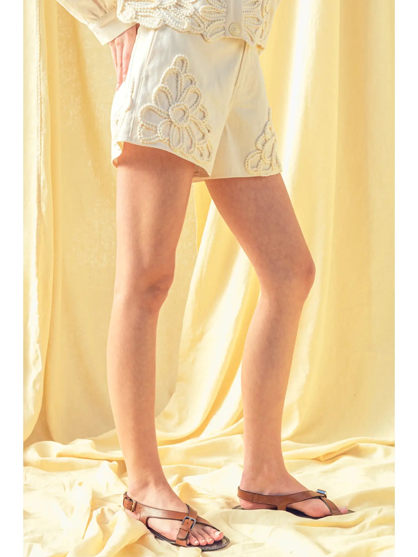FINLEY FLORAL | SHORTS