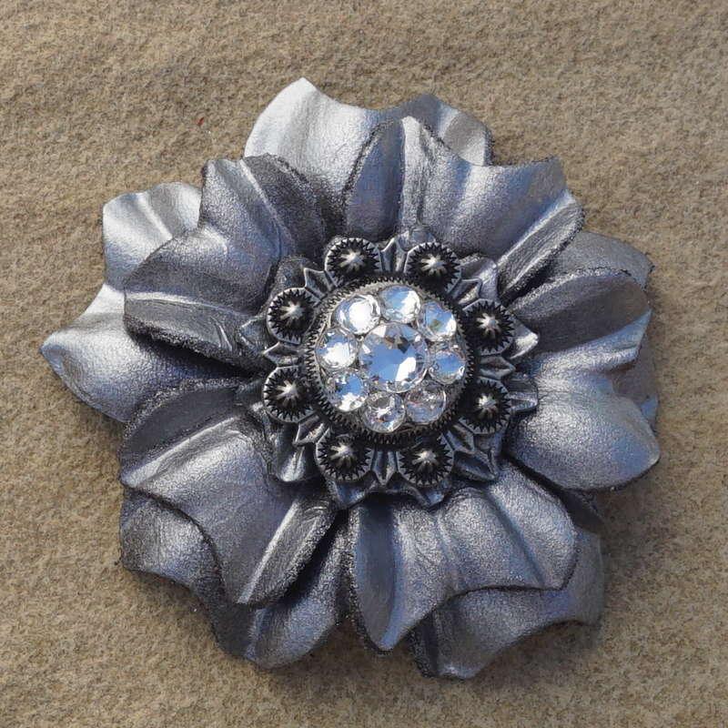 Silver Carnation Flower With Antique Silver Clear 1" Concho