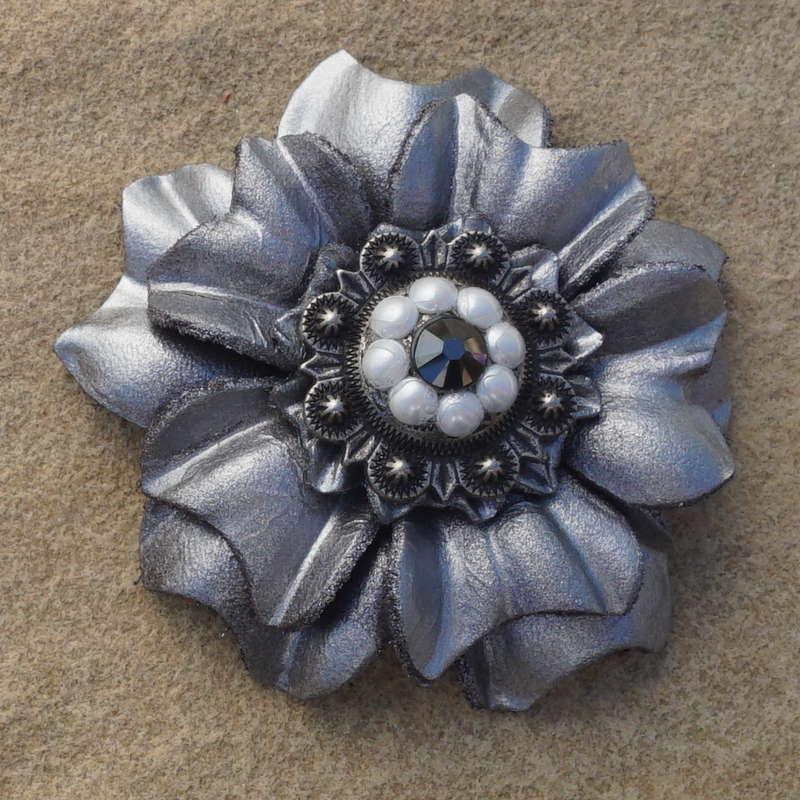 Silver Carnation Flower With Antique Silver Jet and Pearl 1" Concho