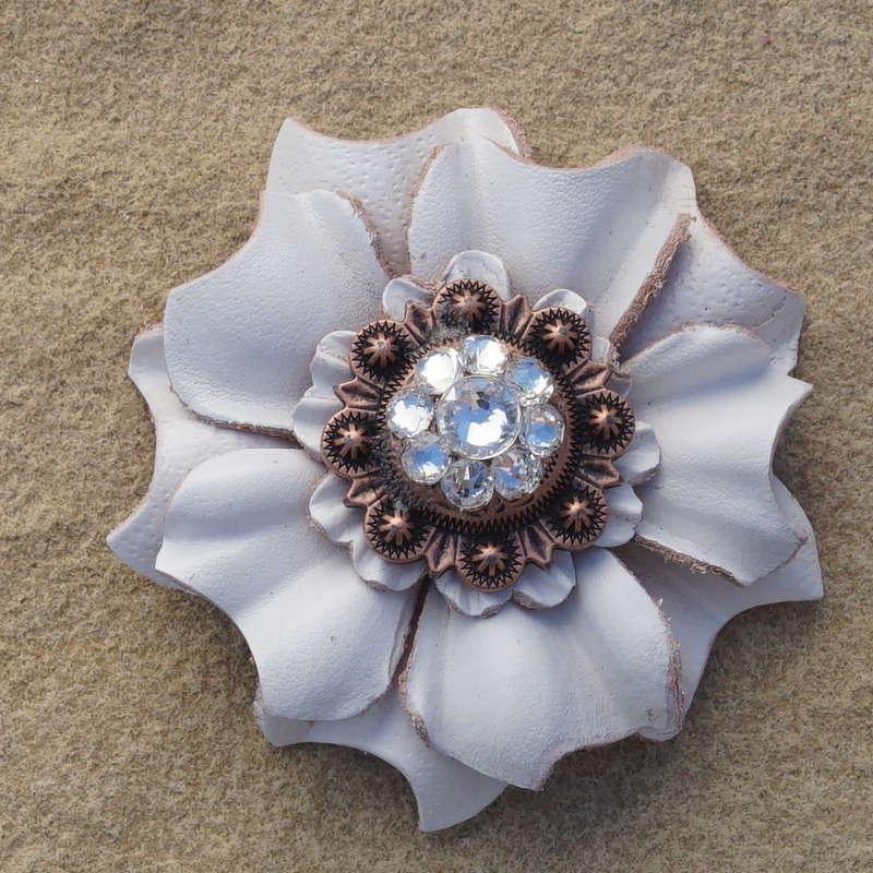 White Carnation Flower With Copper Clear 1" Concho