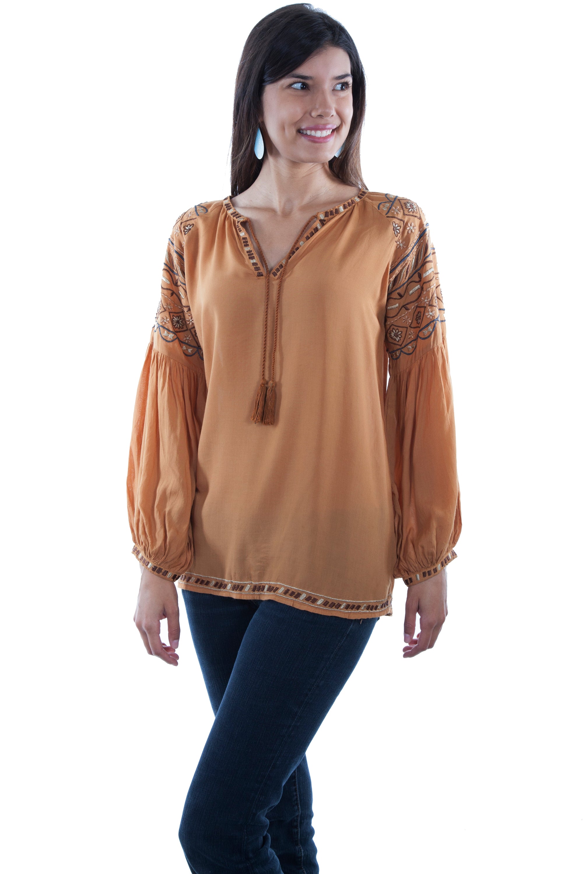Tie Neck Line W/poet Sleeves Emb. - HC526