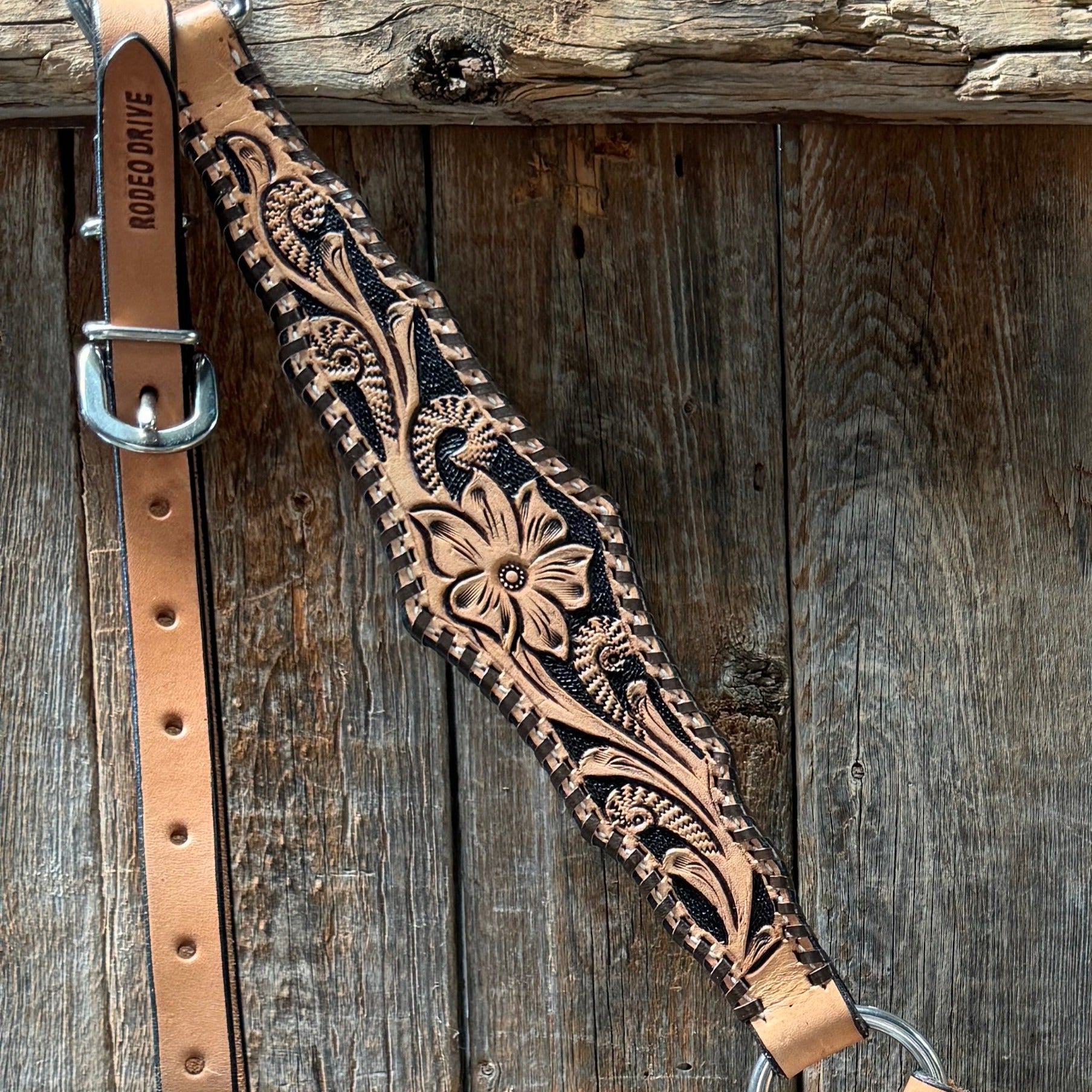 Light Oil Floral Whipstitch Triangle / Gladiator Breastcollar 