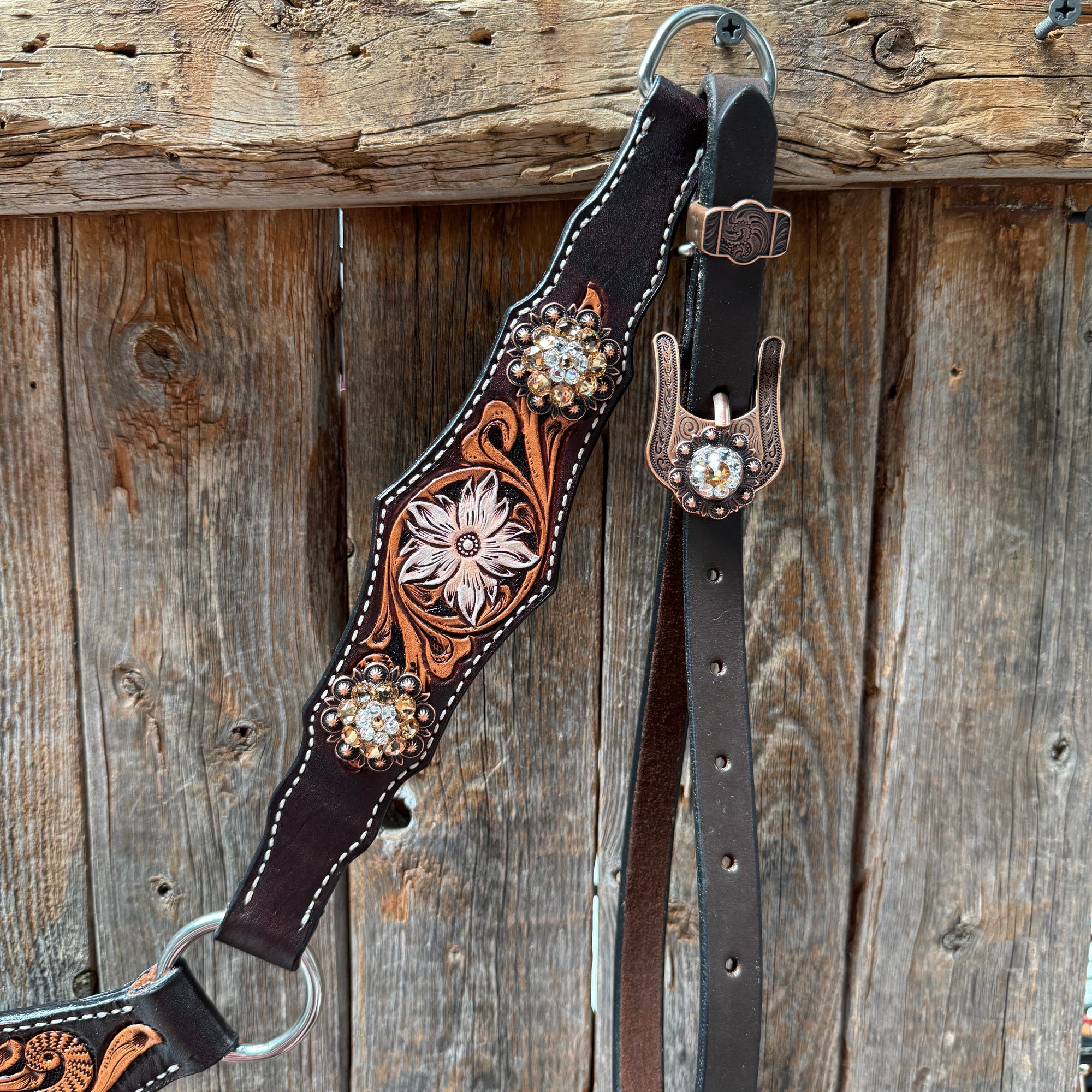 Triple Tone Floral Champagne and Clear Browband / One Ear - Triangle / Gladiator Breastcollar Tack Set 
