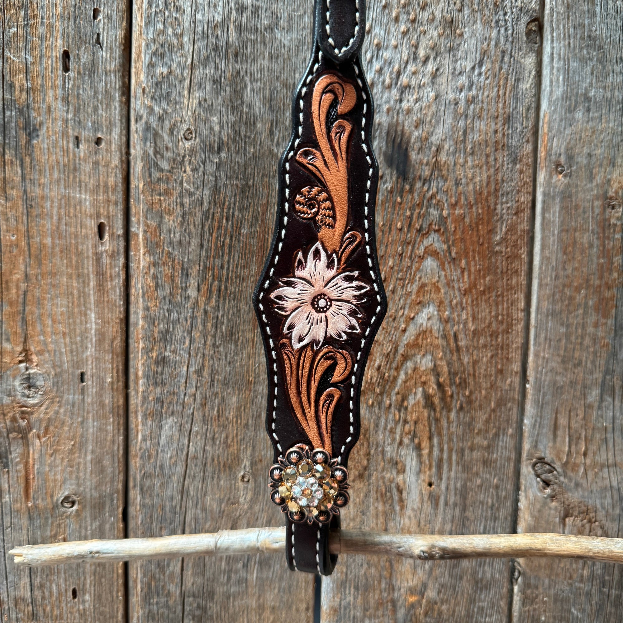 Triple Tone Floral Champagne and Clear Browband / One Ear - Triangle / Gladiator Breastcollar Tack Set 