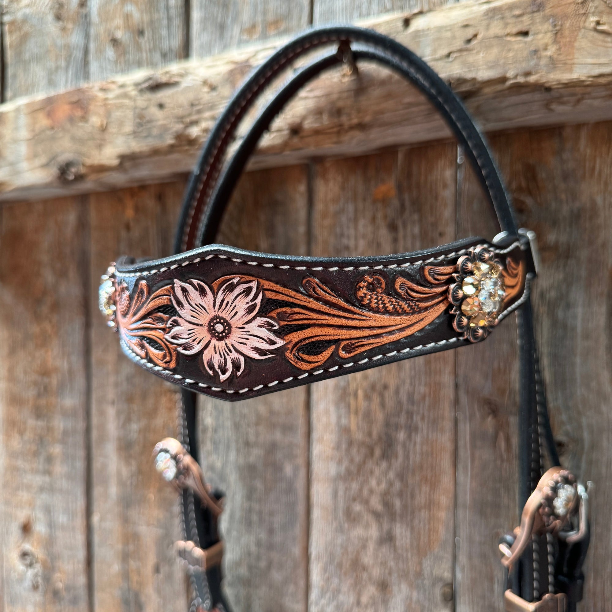 Triple Tone Floral Champagne and Clear Browband / One Ear - Triangle / Gladiator Breastcollar Tack Set 