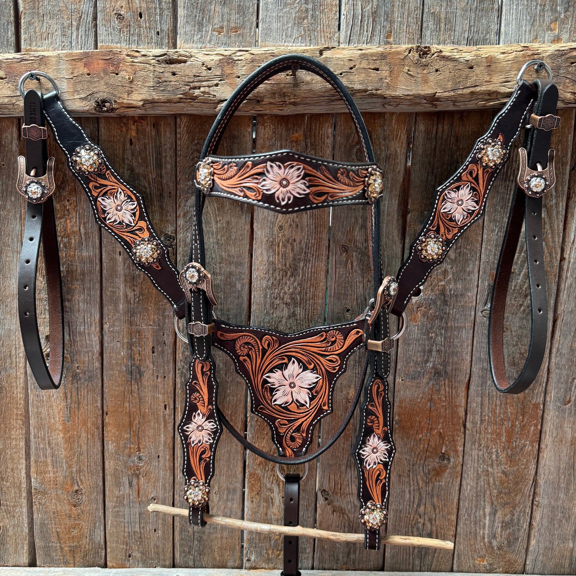 Triple Tone Floral Champagne and Clear Browband / One Ear - Triangle / Gladiator Breastcollar Tack Set 