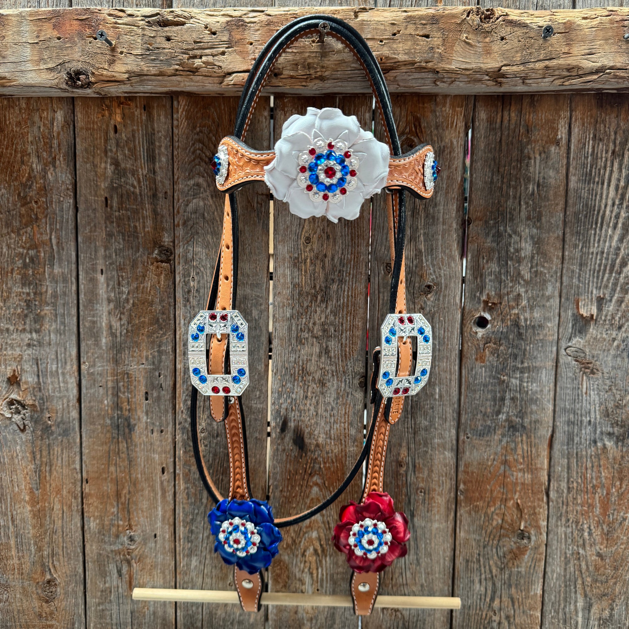 Light Oil Basketweave Patriotic Browband / One Ear Tack Set  