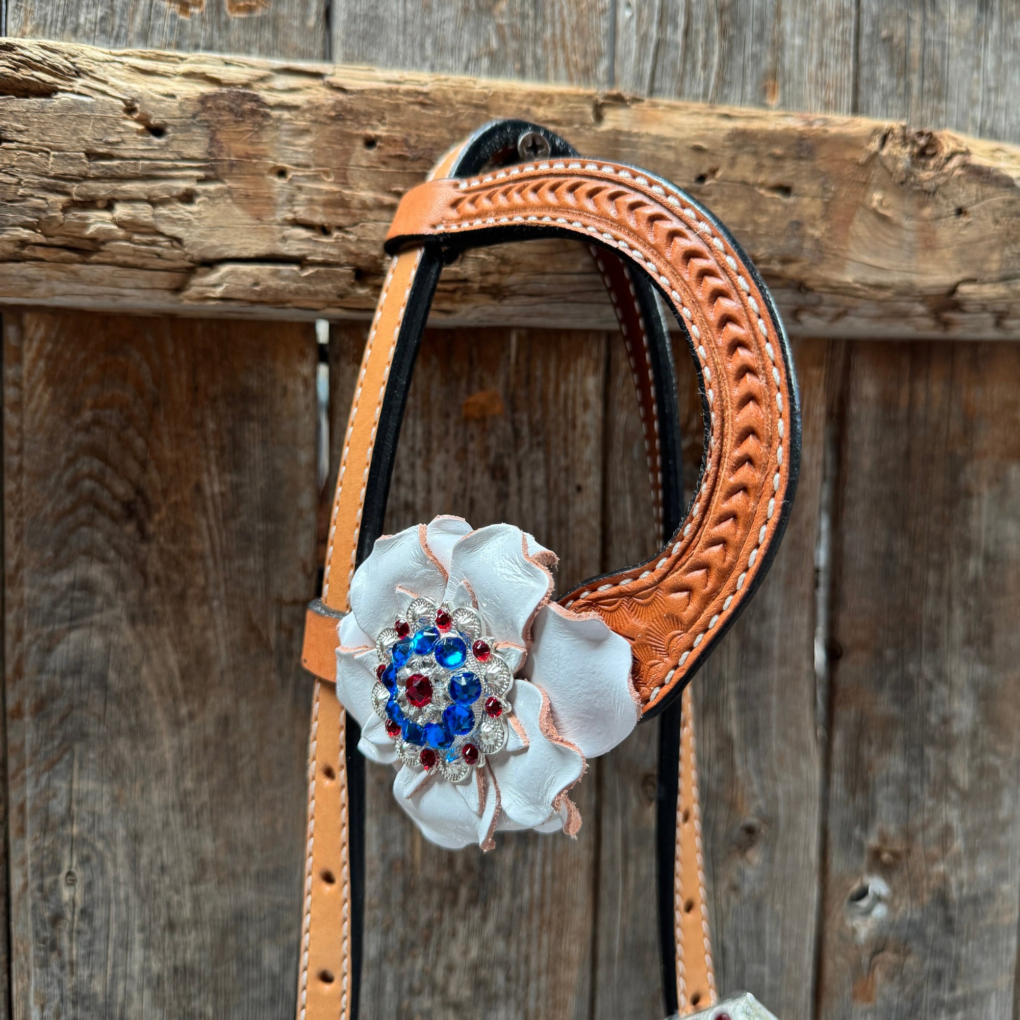 Light Oil Basketweave Patriotic Browband / One Ear Tack Set  