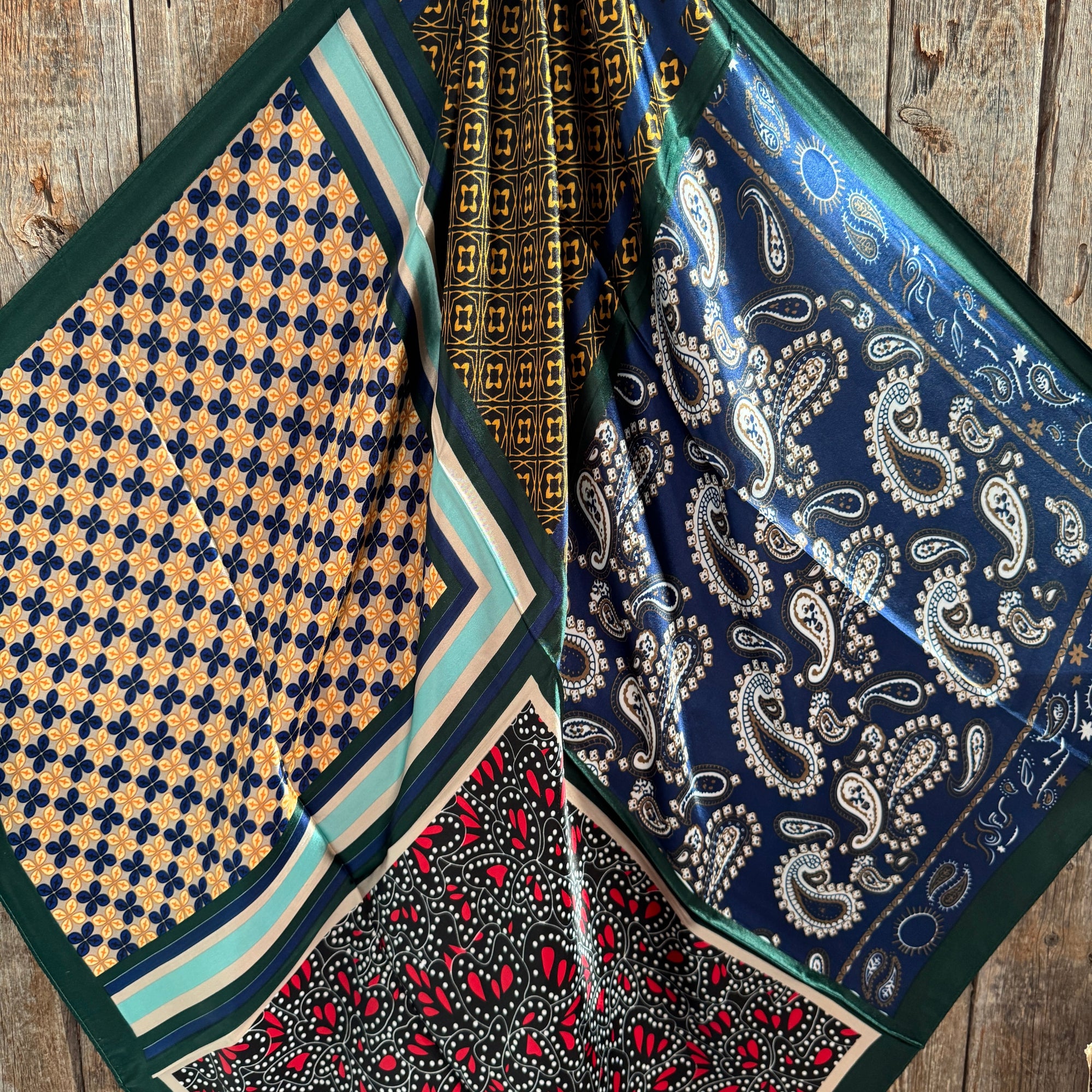 35X35" Green and Blue Multi Patterned Wild Rag / Scarf WR3461