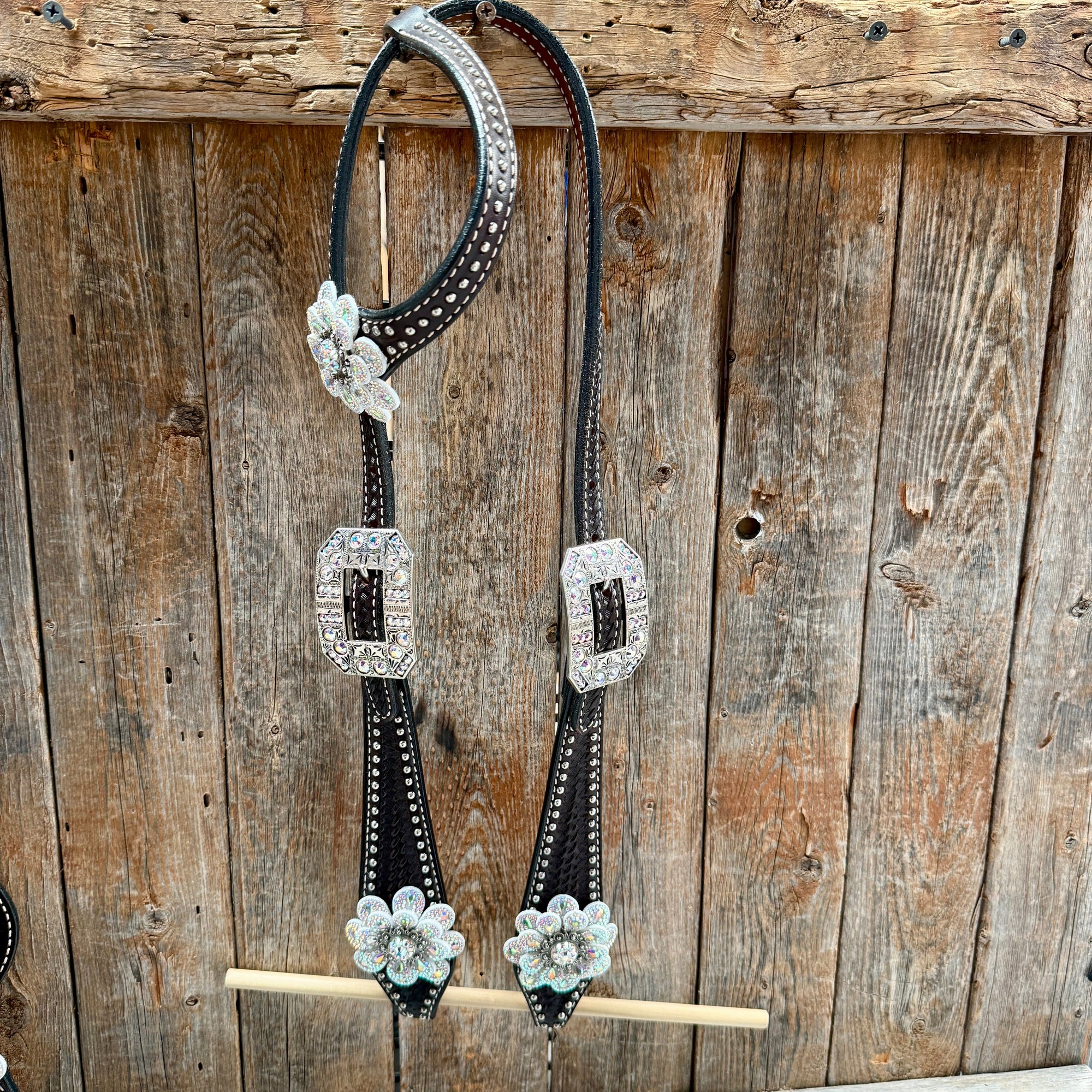 Dark Oil Basketweave with Silver Dots Rhinestone Flower One Ear Tack Set 