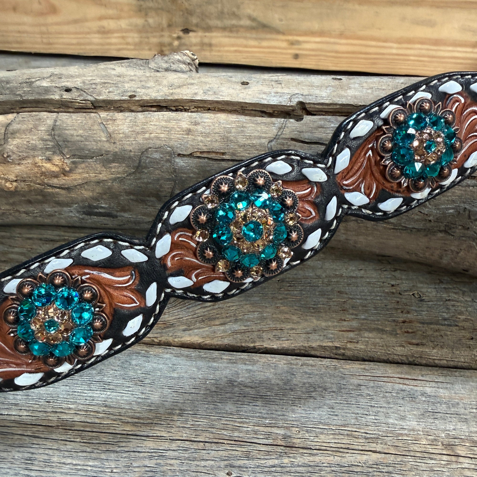Light Oil Buckstitch Wither Strap 