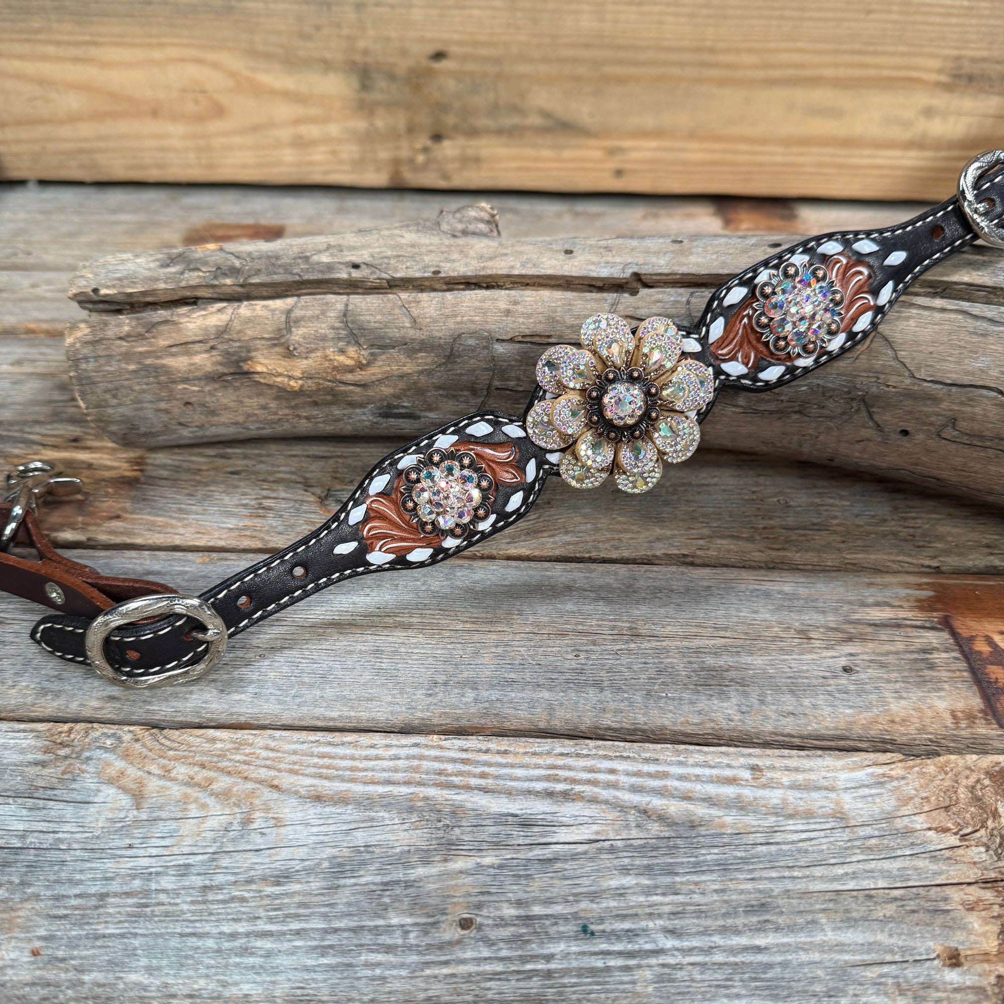 Light Oil Buckstitch Wither Strap 