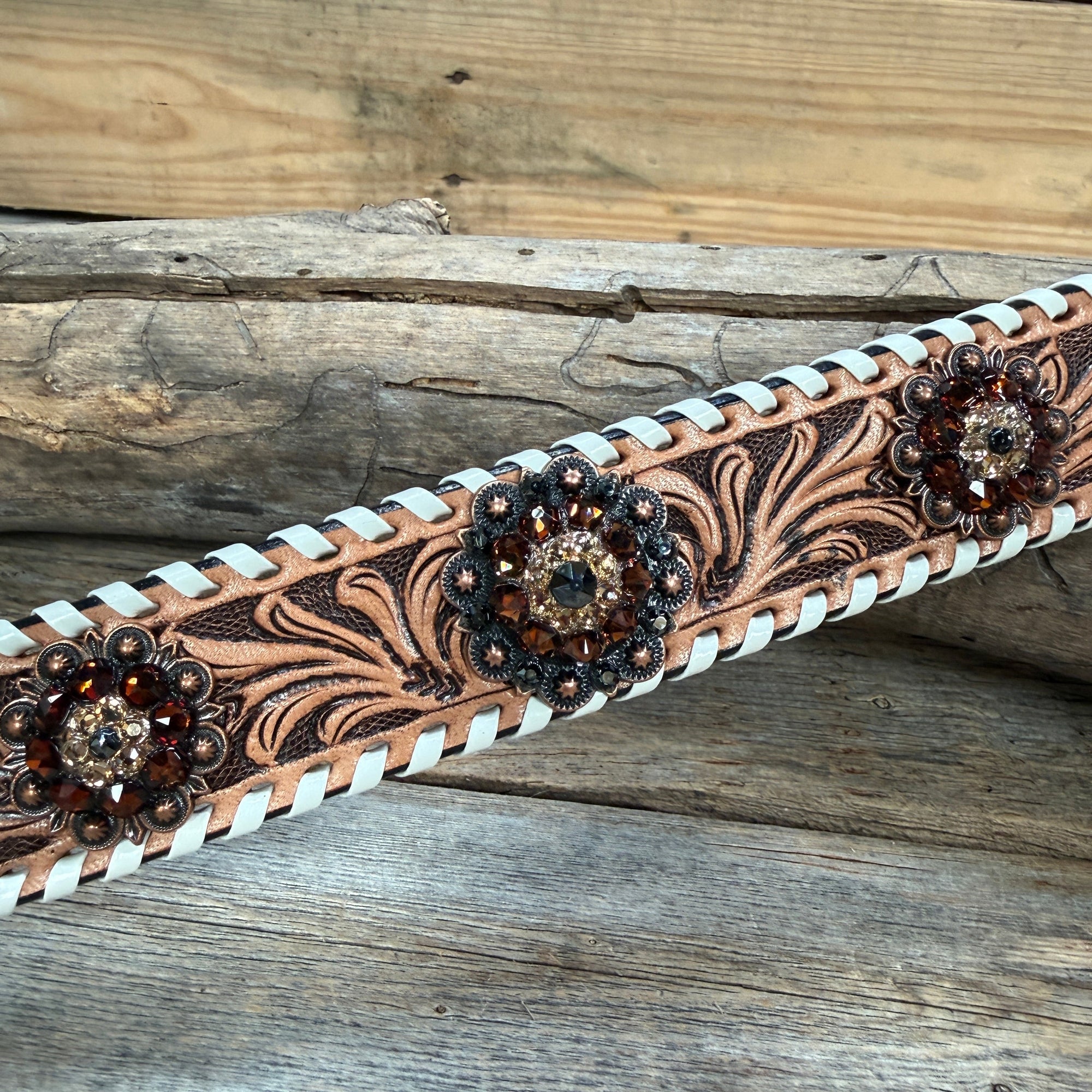 Light Oil Whipstitch Wither Strap 