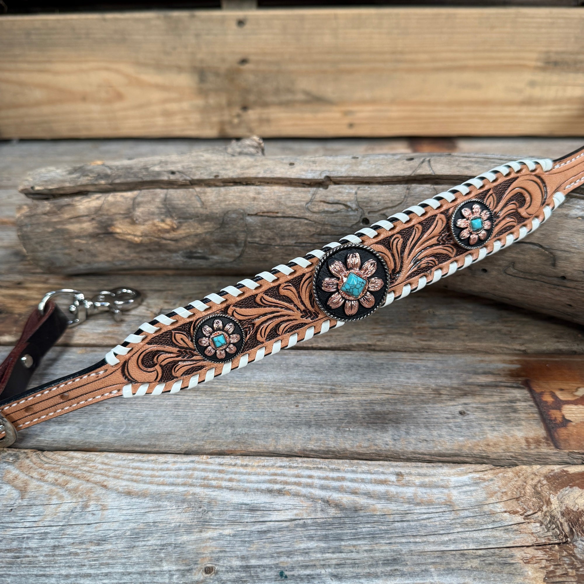 Light Oil Whipstitch Wither Strap 