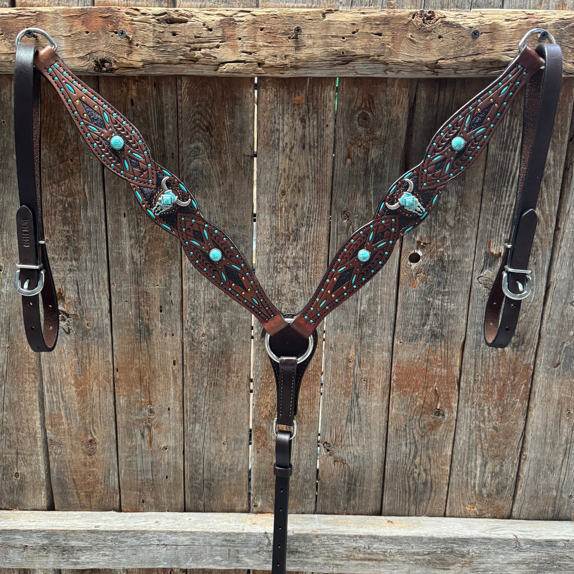 Dark Oil Hand Painted Steer Head and Turquoise Browband/One Ear and Breastcollar Tack Set 
