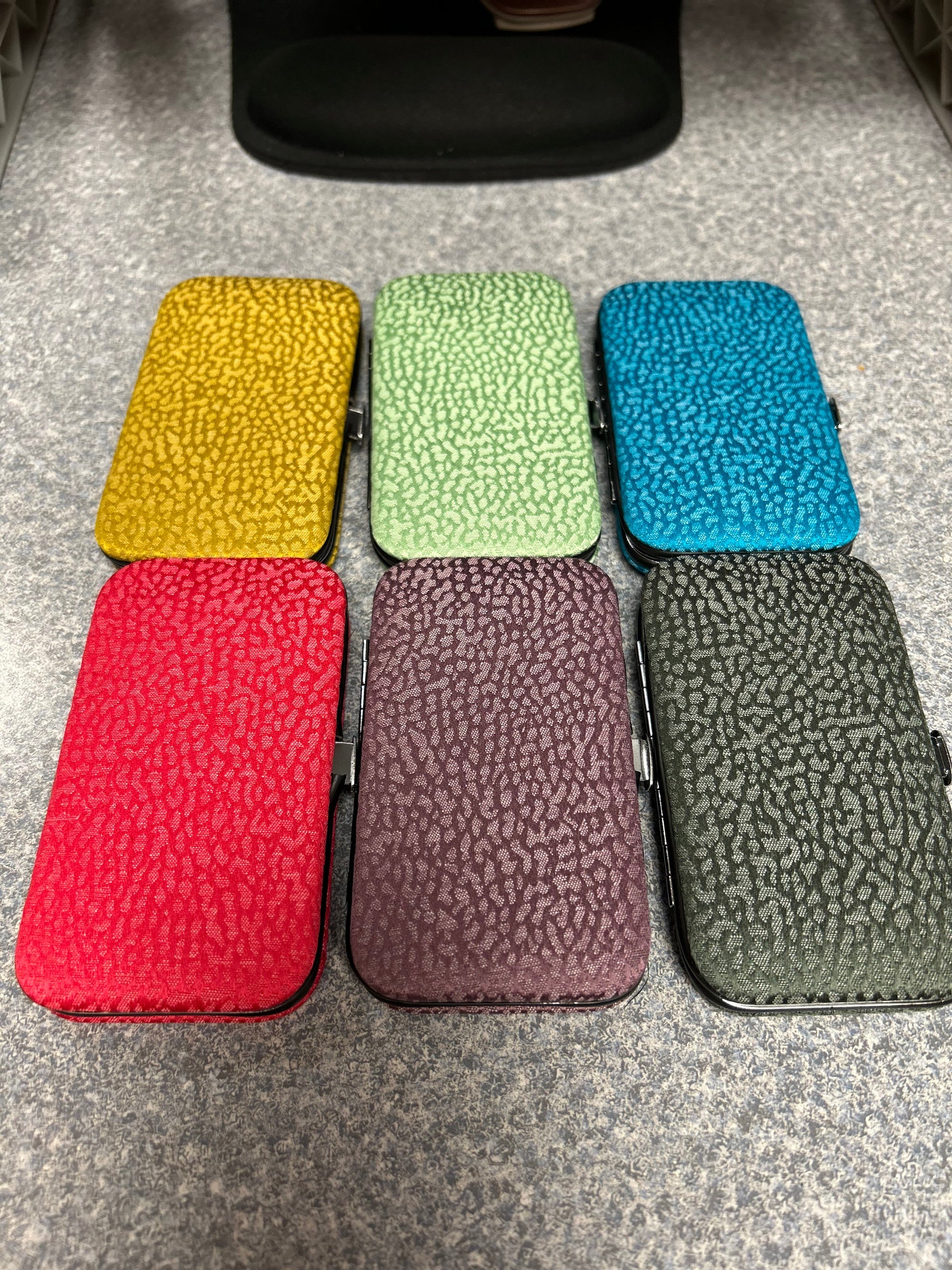 NAIL CARE SET W/CASE