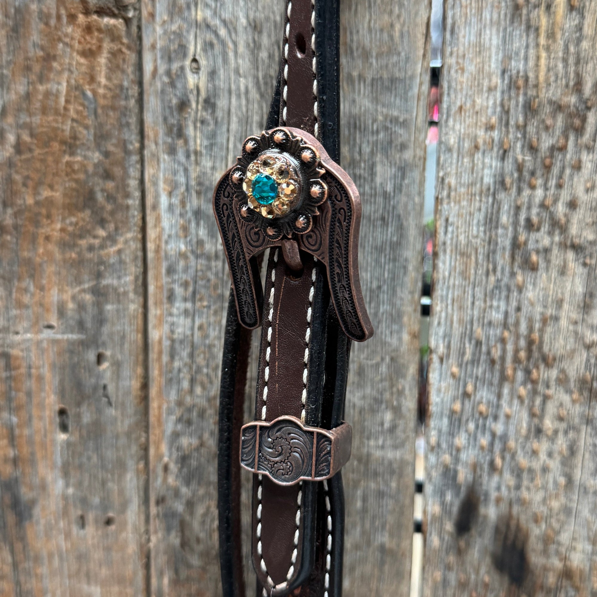 Foxtail Teal/Champagne Browband, One Ear &amp; Breastcollar Tack Set