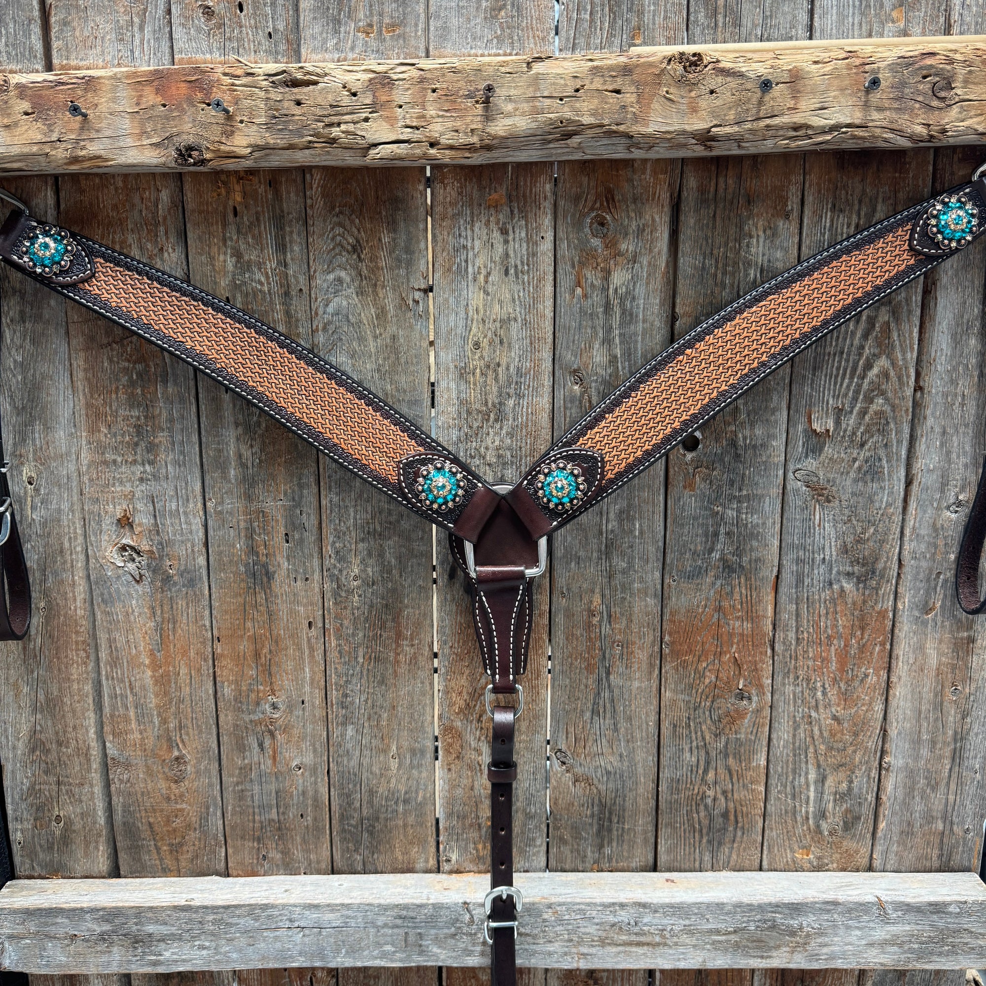 Foxtail Teal/Champagne Browband, One Ear &amp; Breastcollar Tack Set