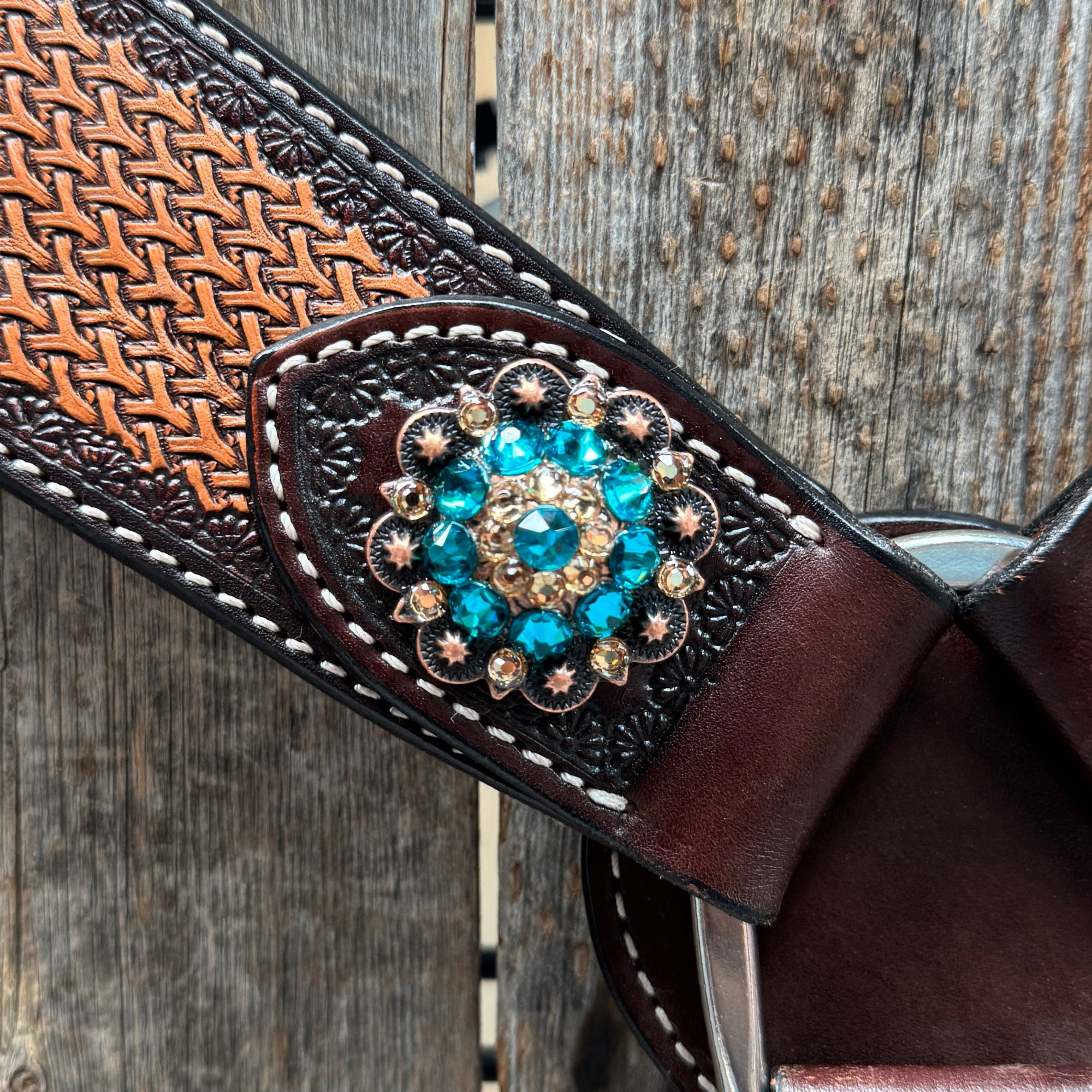 Foxtail Teal/Champagne Browband, One Ear &amp; Breastcollar Tack Set
