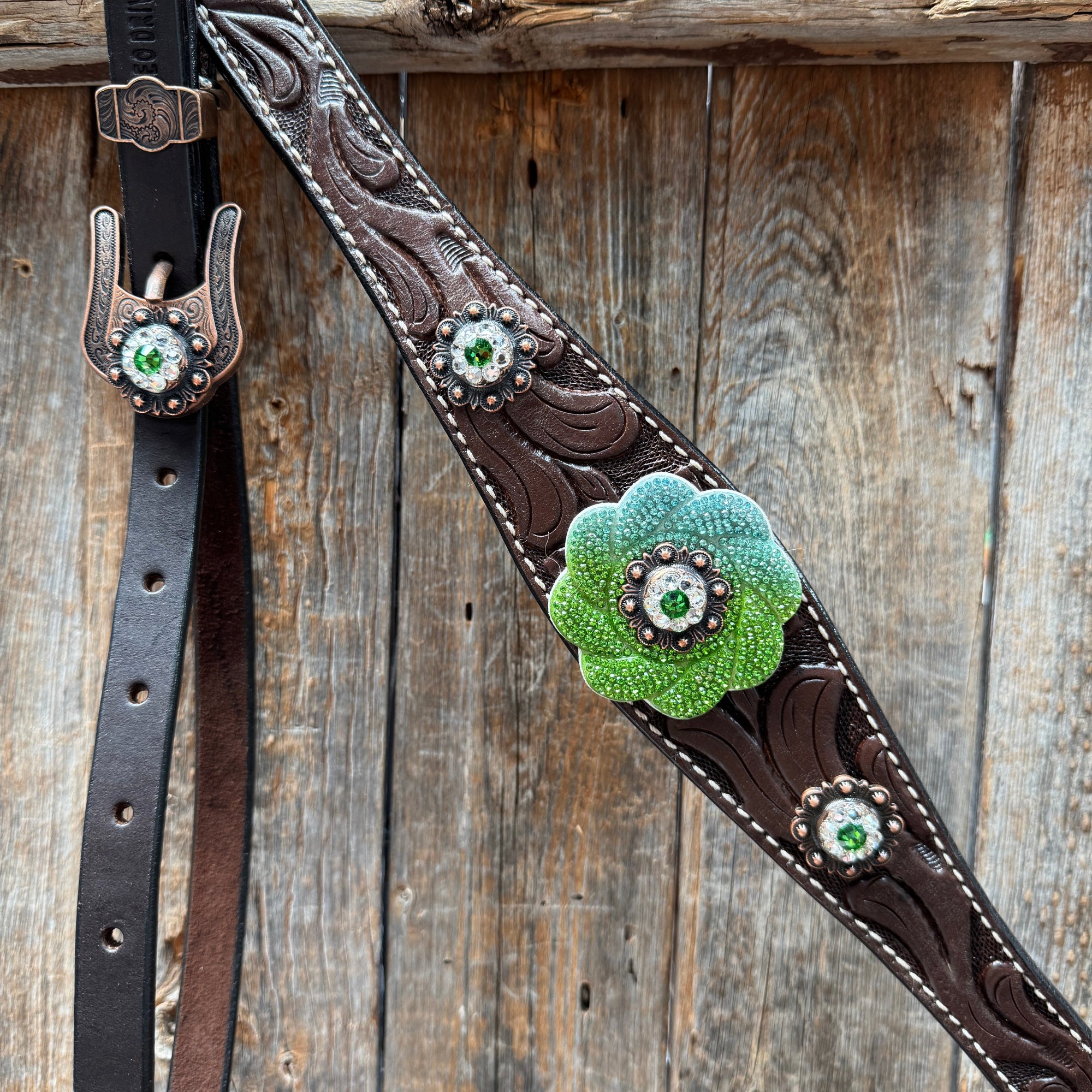 Dark Oil Floral Tooled Fern and Clear Browband &amp; Breastcollar Tack Set 