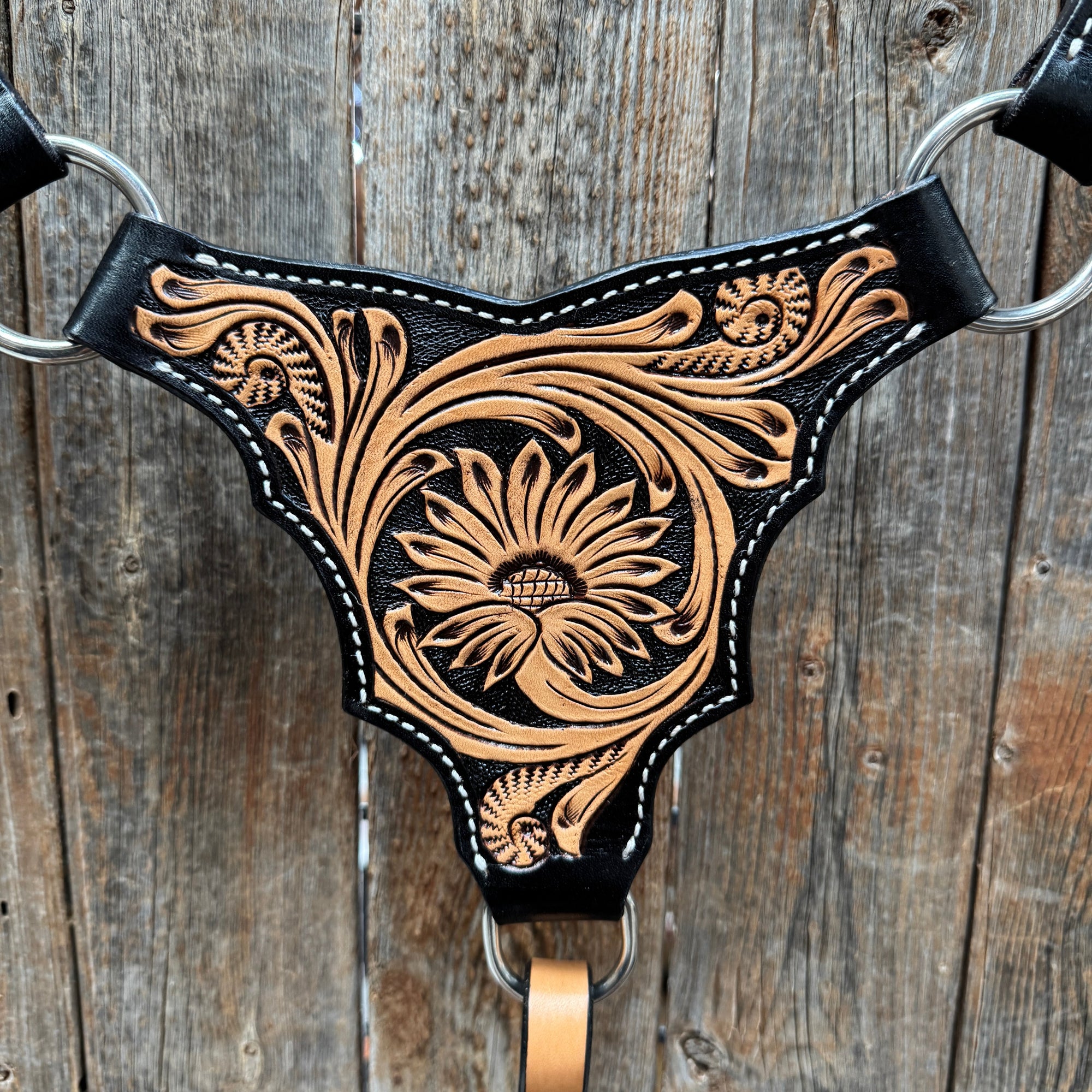 Two Tone Floral Triangle / Gladiator Breastcollar 