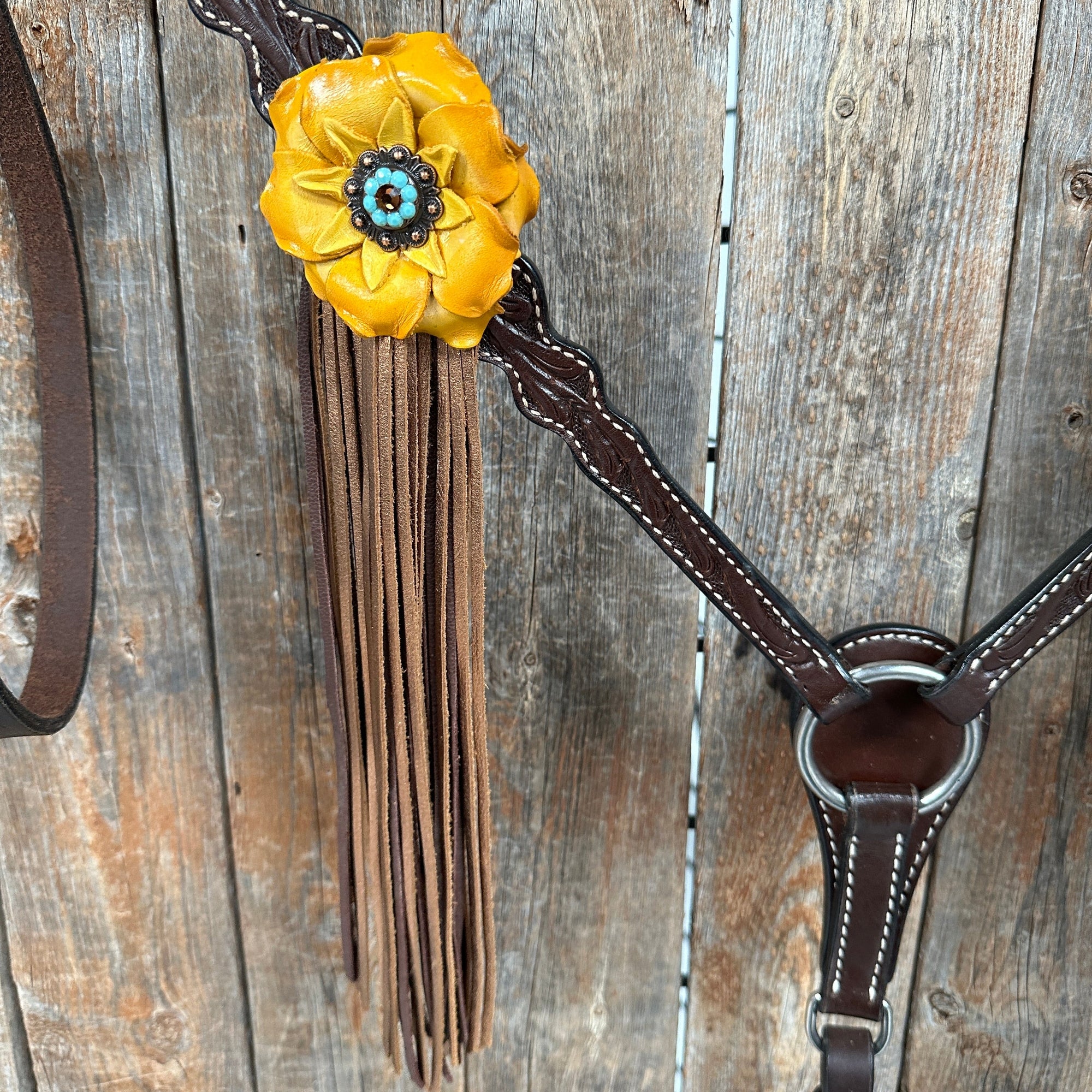 Dark Oil Floral Topaz and Turquoise One Ear/ Breastcollar Tack Set 