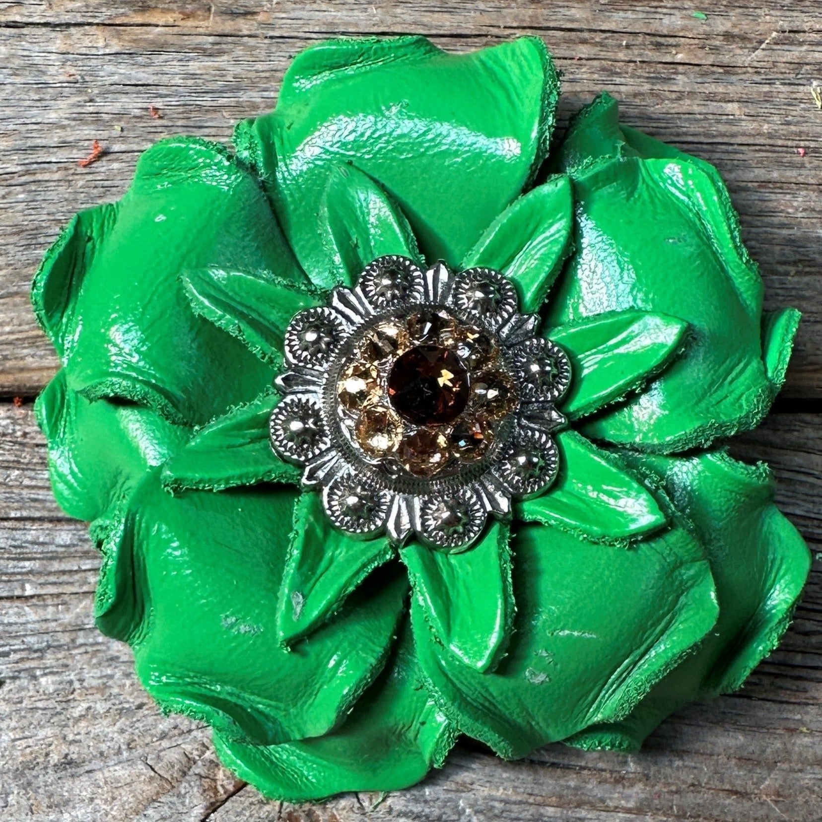 Neon Green Gardenia Flower With Antique Silver Topaz &amp; Champagne 1" Concho