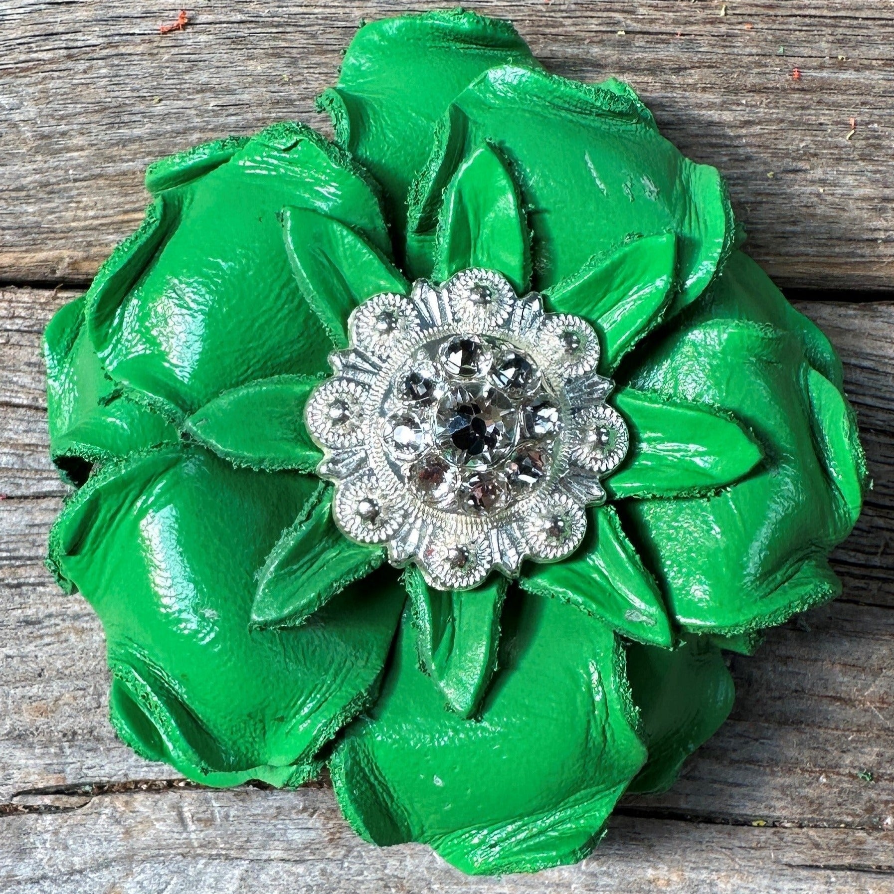 Neon Green Gardenia Flower With Bright Silver Clear 1" Concho