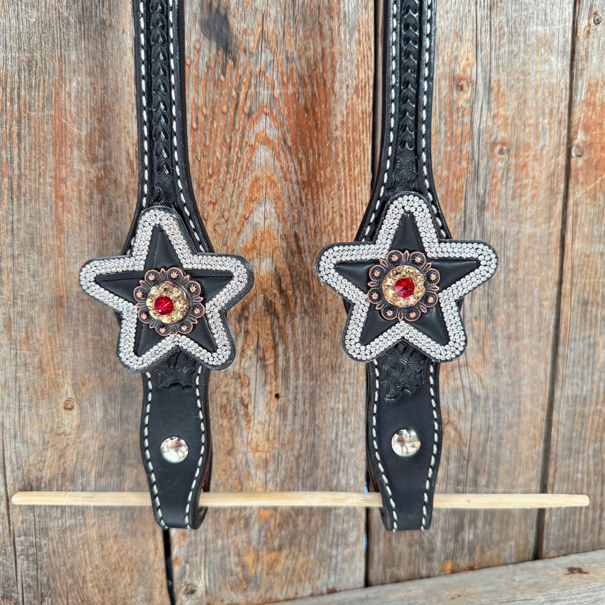 Black Basketweave Red and Copper One Ear Tack Set  