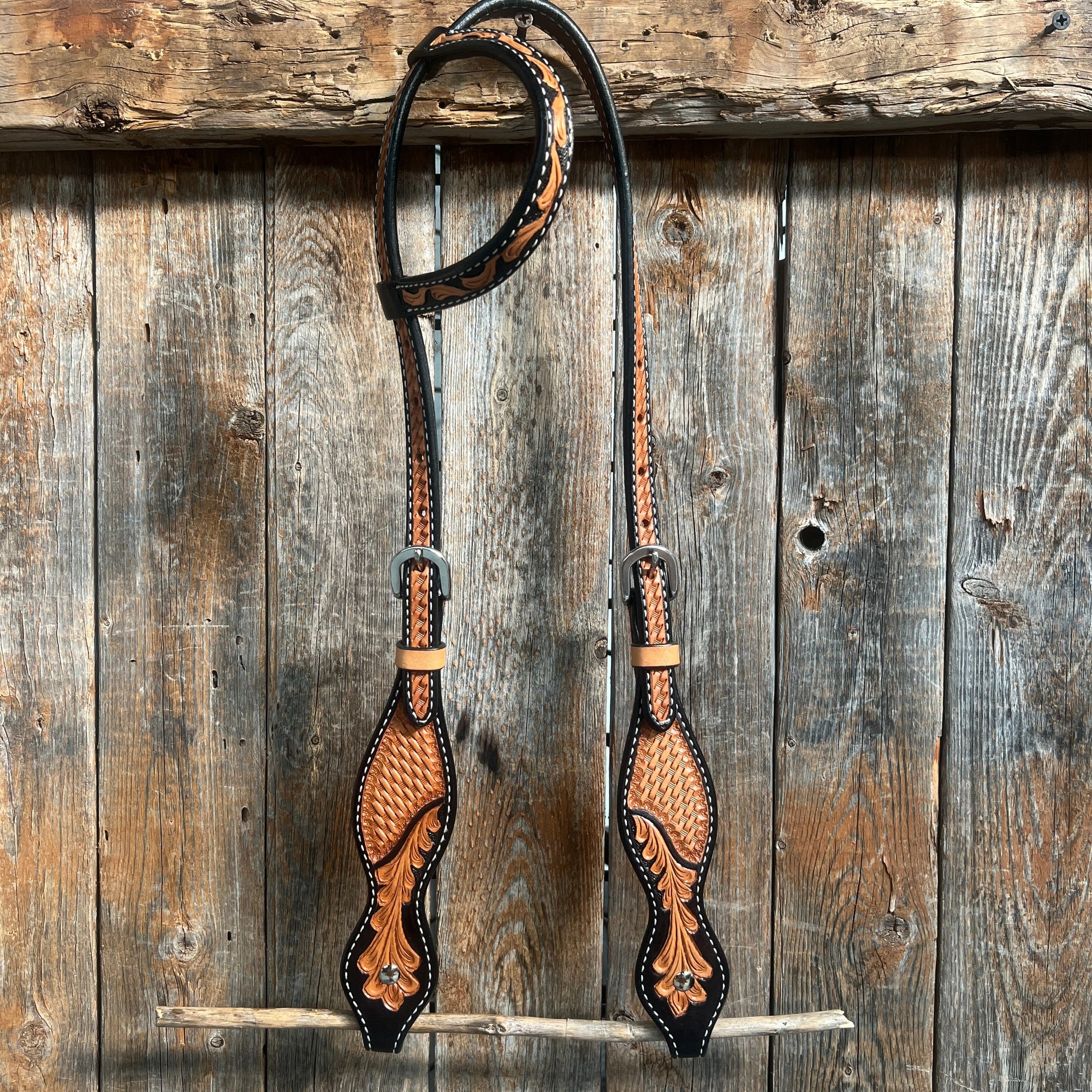 Basketweave - Leaf Scalloped Two Tone One Ear Headstall/Bridle 