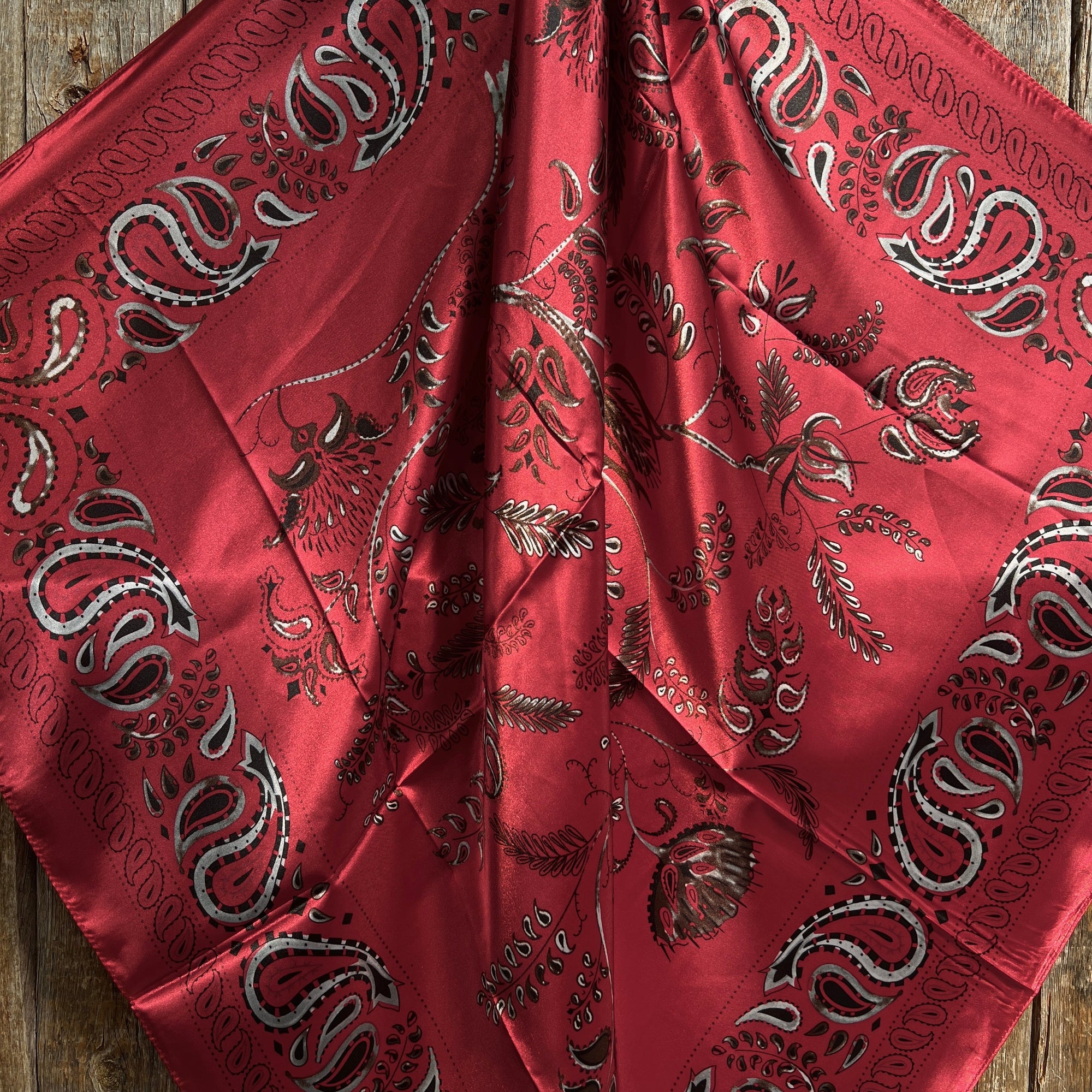 35X35" Red &amp; Black Paisley Wild Rag / Scarf WR434