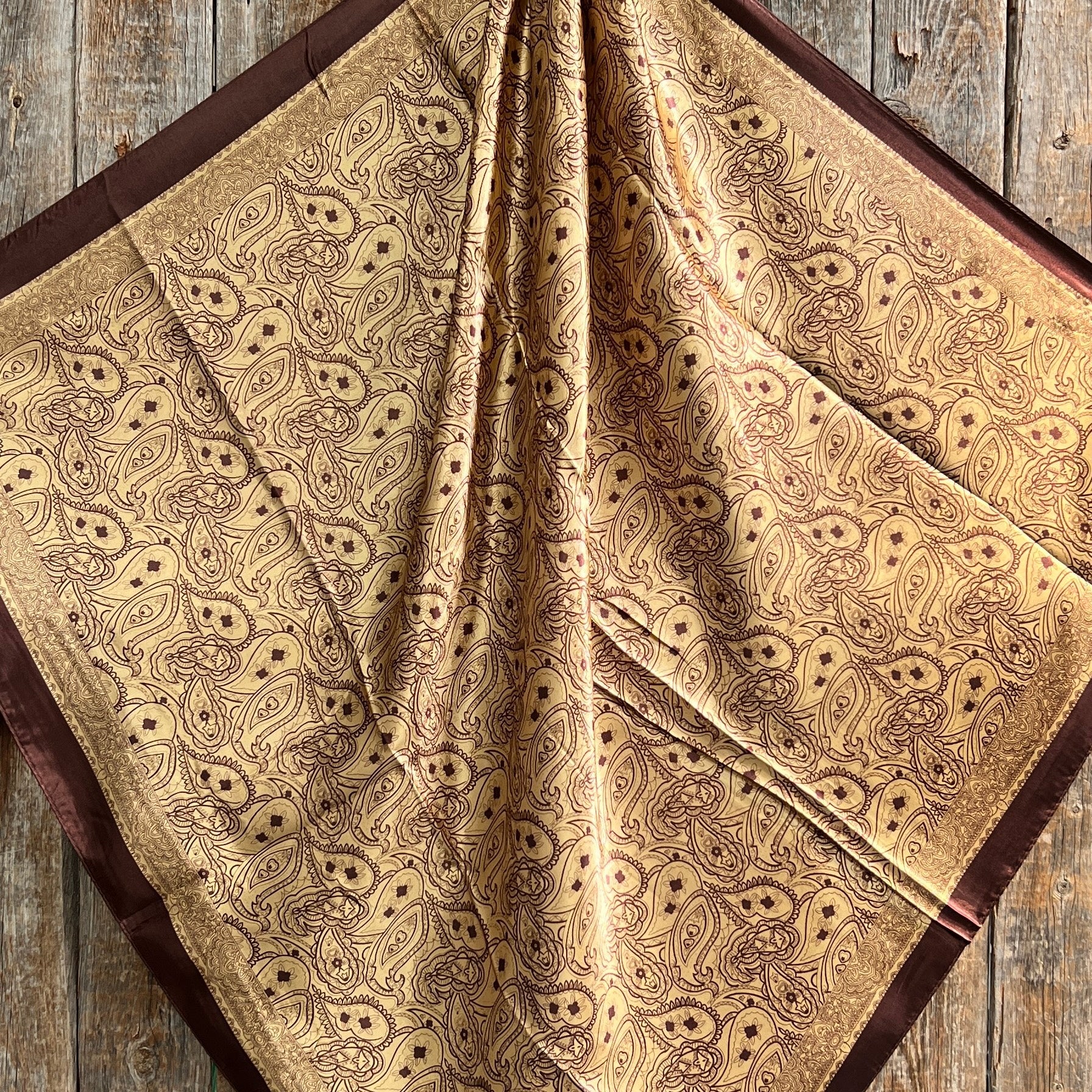 35X35"  Earth Tones Paisley Wild Rag / Scarf WR3402