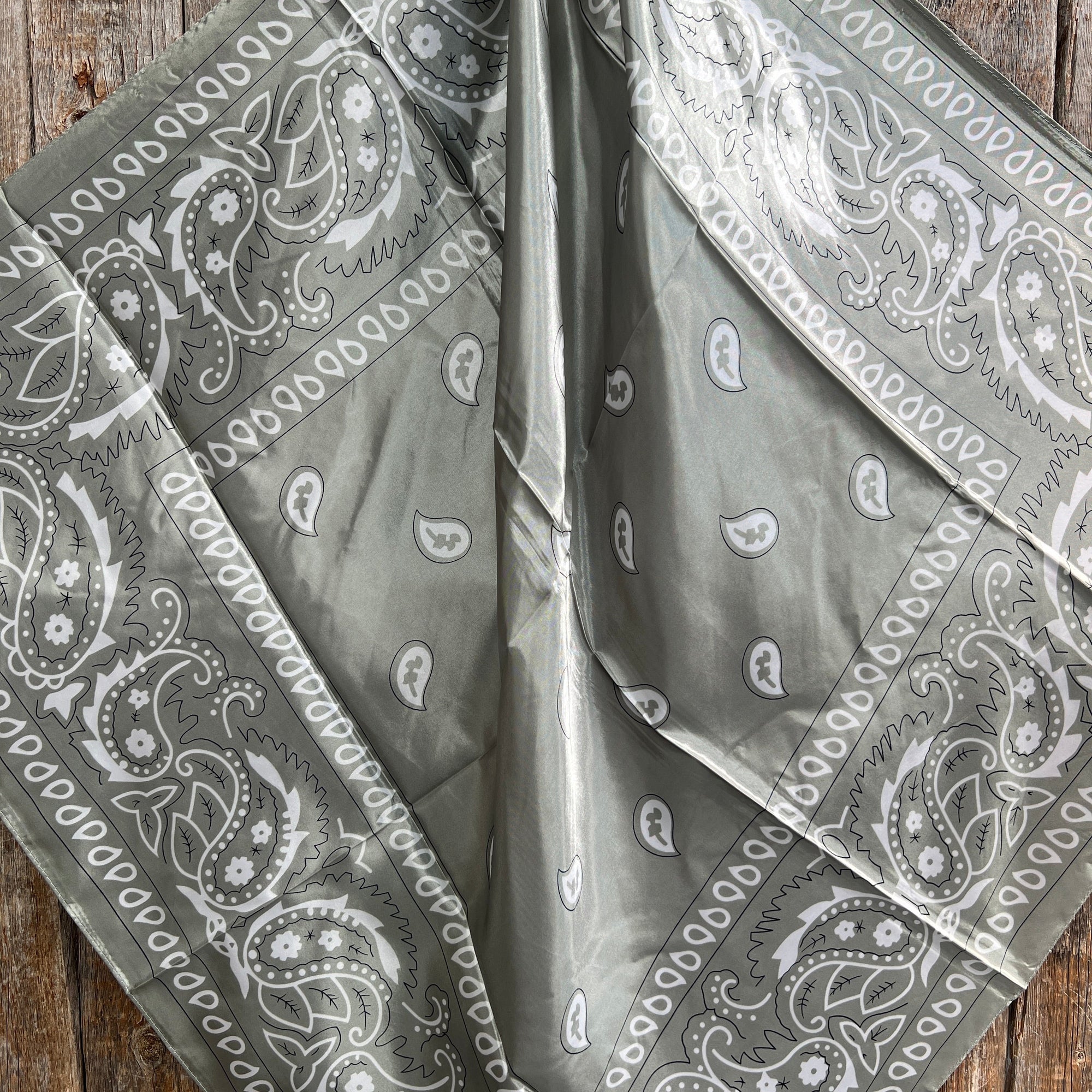 35X35"  Sage &amp; White Paisley Wild Rag / Scarf WR3413