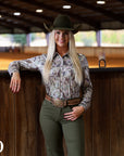 COMBAT COWGIRL SPARKLE PERFORMANCE RODEO SHIRT