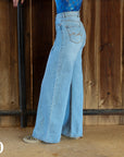 AVA WIDE LEG - LIGHT WASH