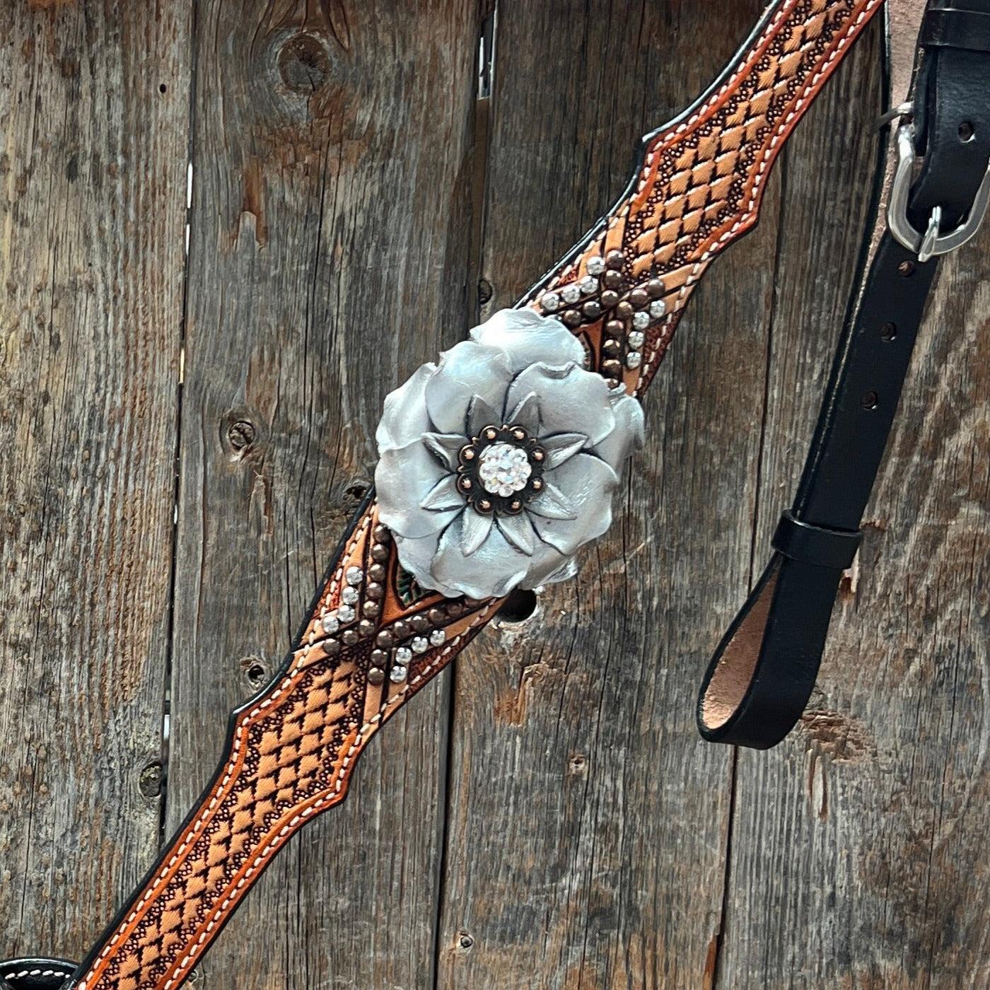 Rose Silver and Clear One Ear/ Breastcollar Tack Set 