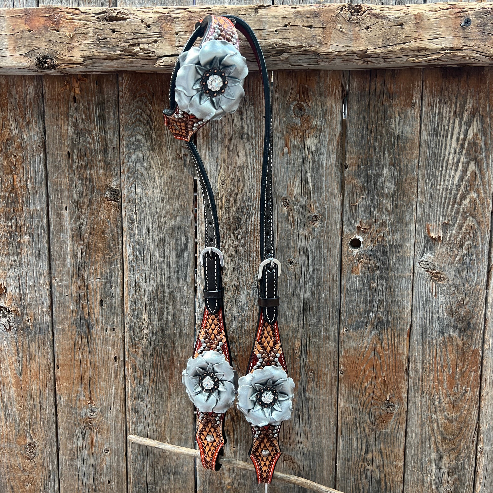 Rose Silver and Clear One Ear/ Breastcollar Tack Set 