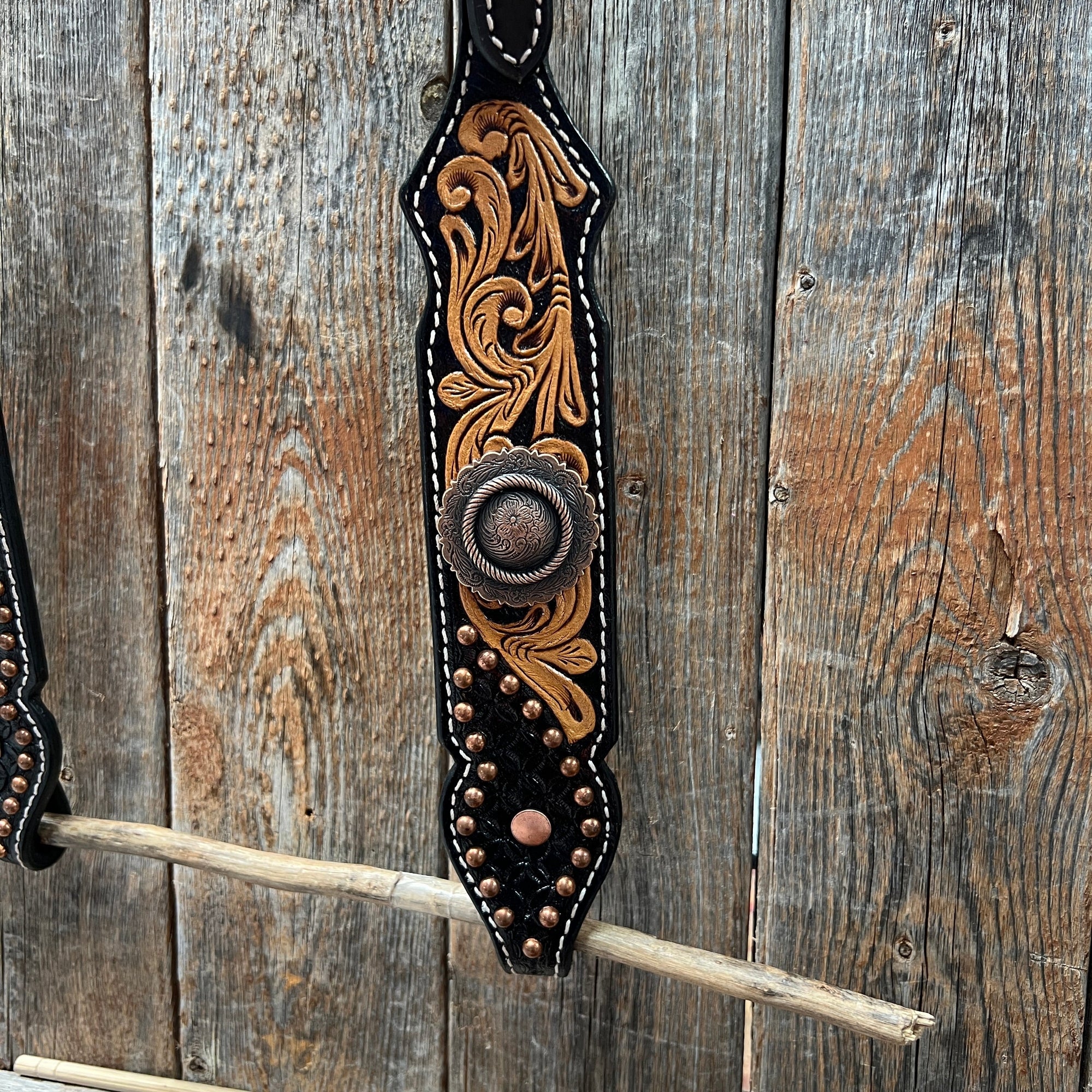 Copper Dot and Floral Copper One Ear / Breastcollar Tack Set  