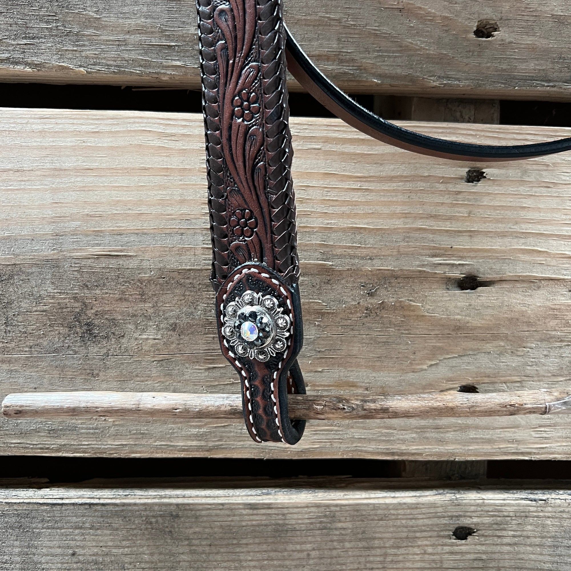 Dark Oil Braid Jet and AB Browband / One Ear Tack Set  