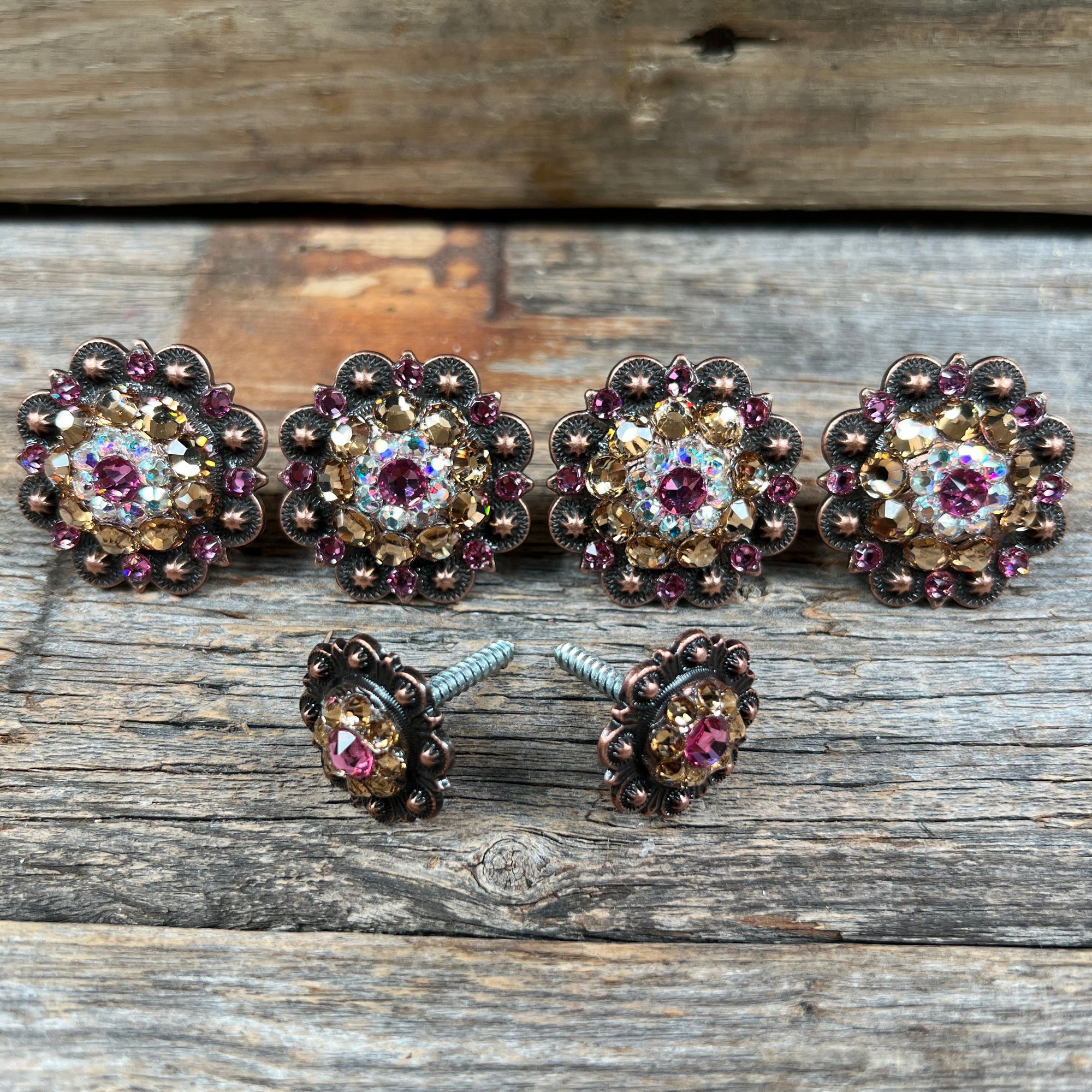 Copper Pink AB &amp; Champagne Saddle Conchos