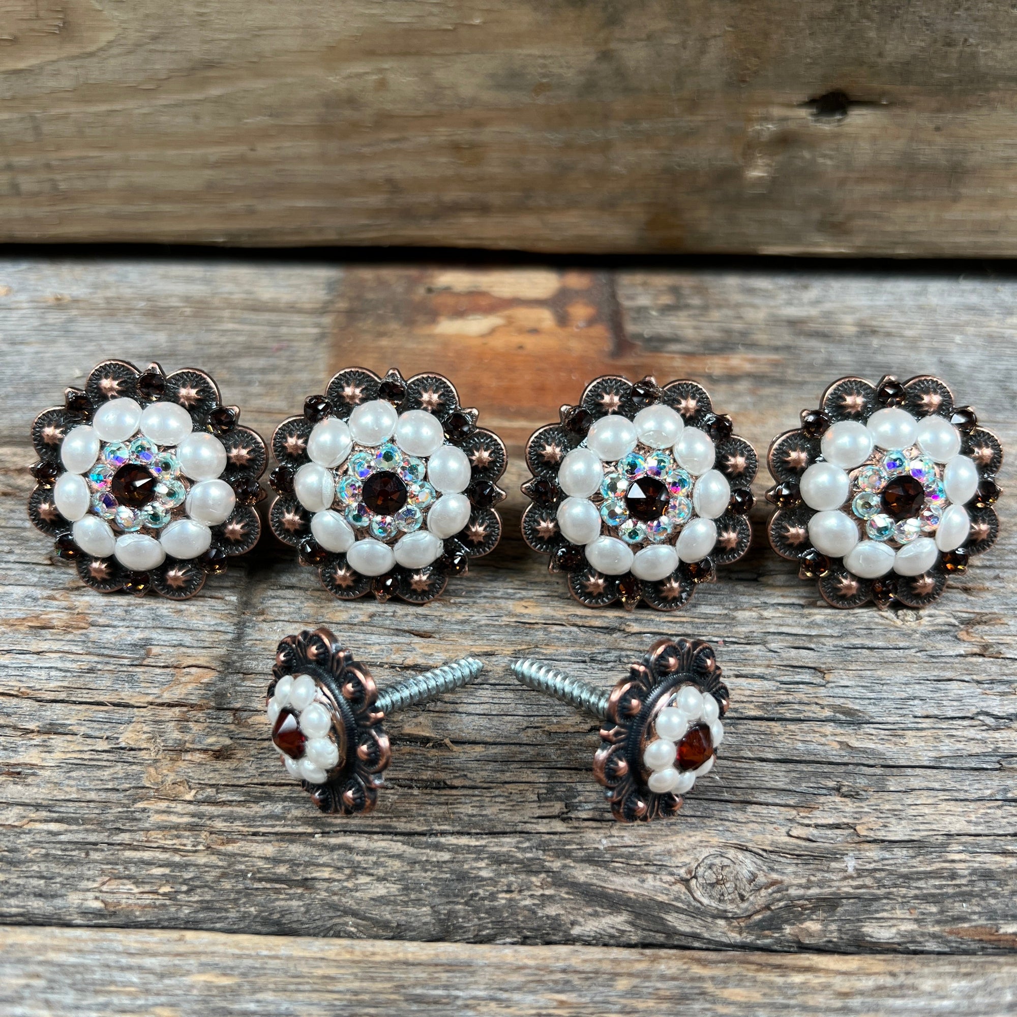 Copper Topaz AB &amp; Pearl Saddle Conchos