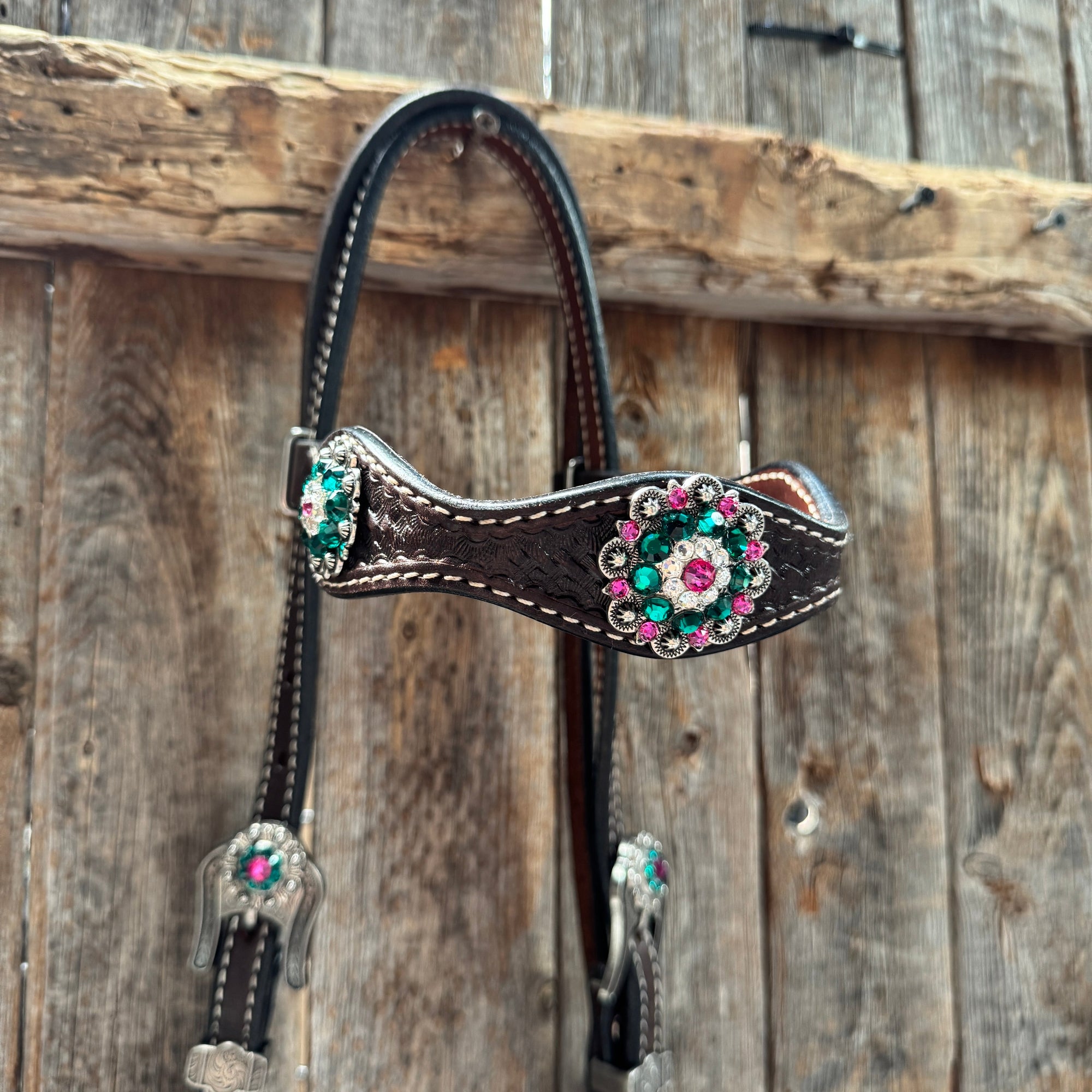 Dark Oil Basketweave Fuchsia, Clear, Emerald Browband/One Ear Tack Set  
