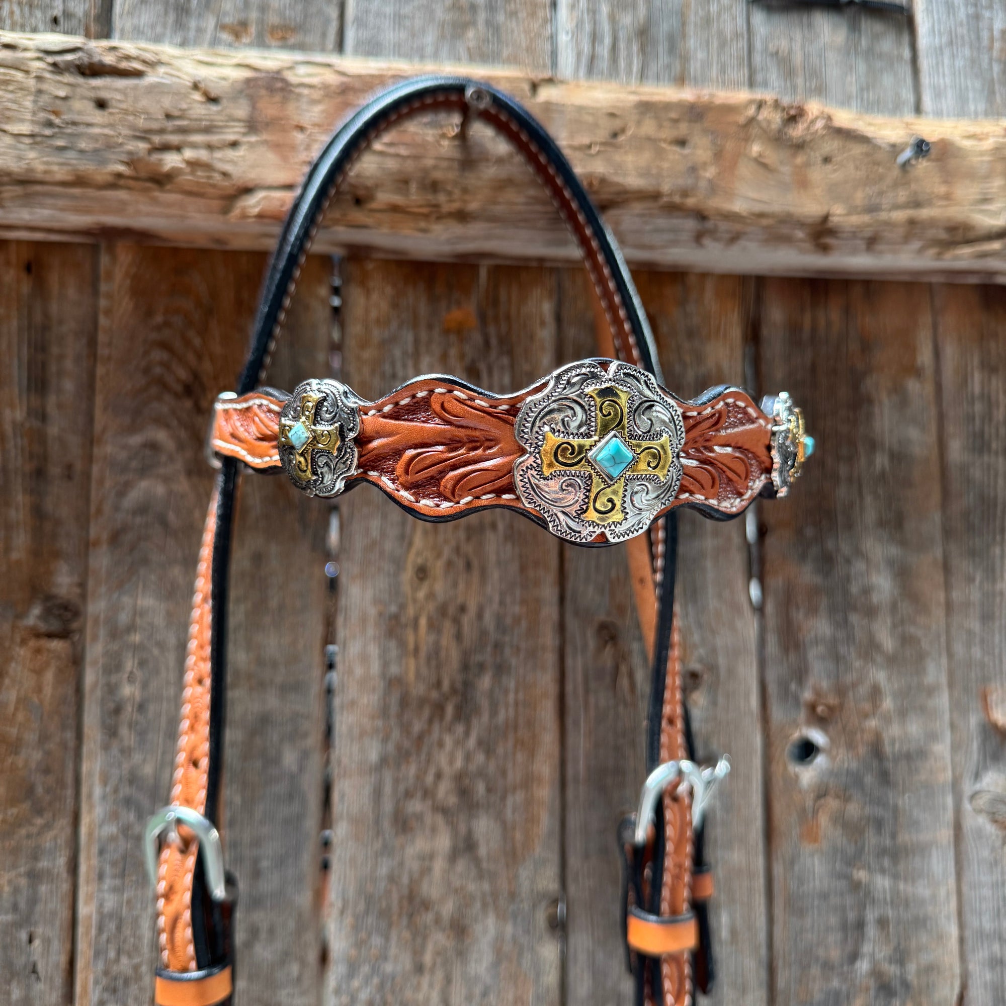 Light Oil Floral Gold Cross, Turquoise Browband/One Ear Breastcollar Tack Set 