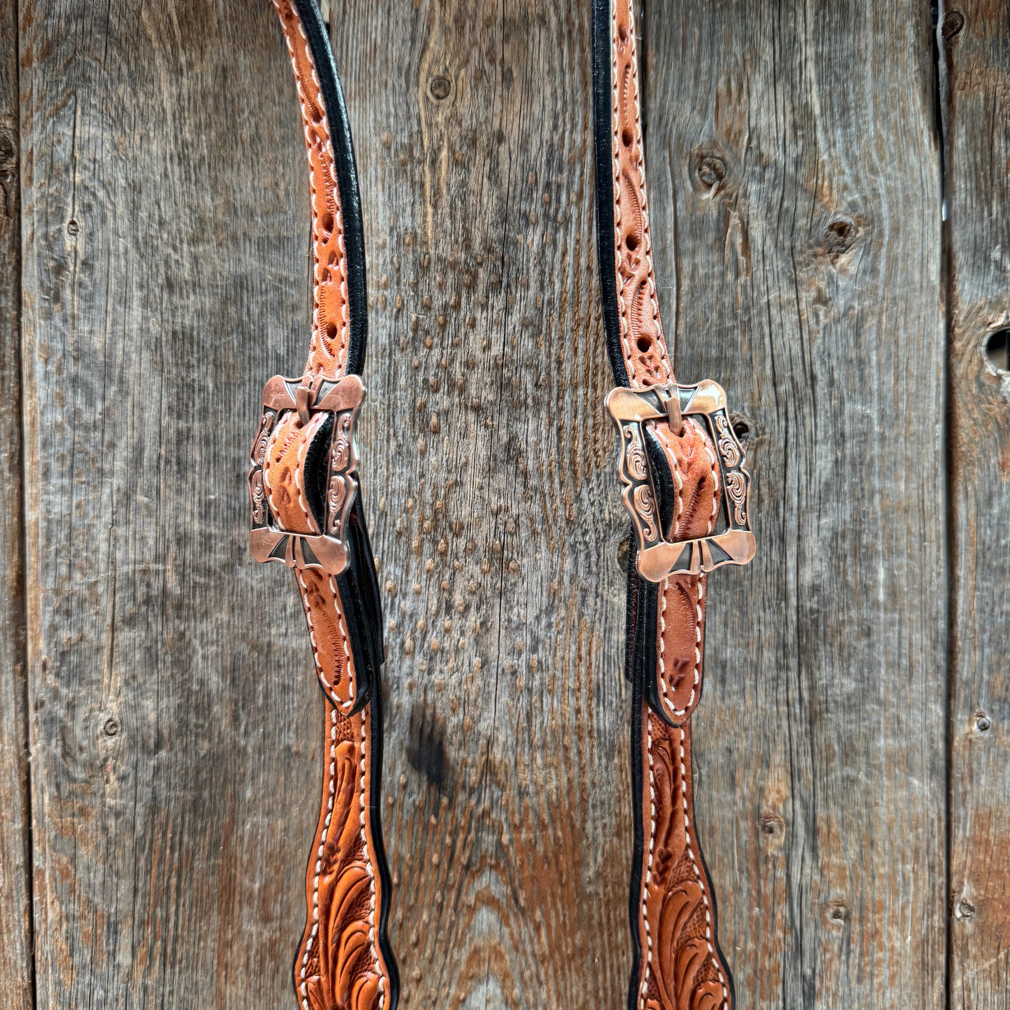 Light Oil Floral Coral, Clear One Ear &amp; Breastcollar Tack Set 