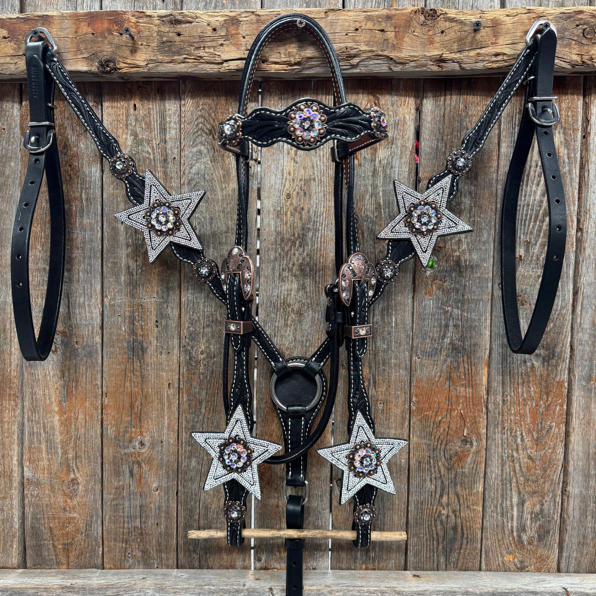 Black Oil Floral Jet and Stars Browband/One Ear Breastcollar Tack Set 