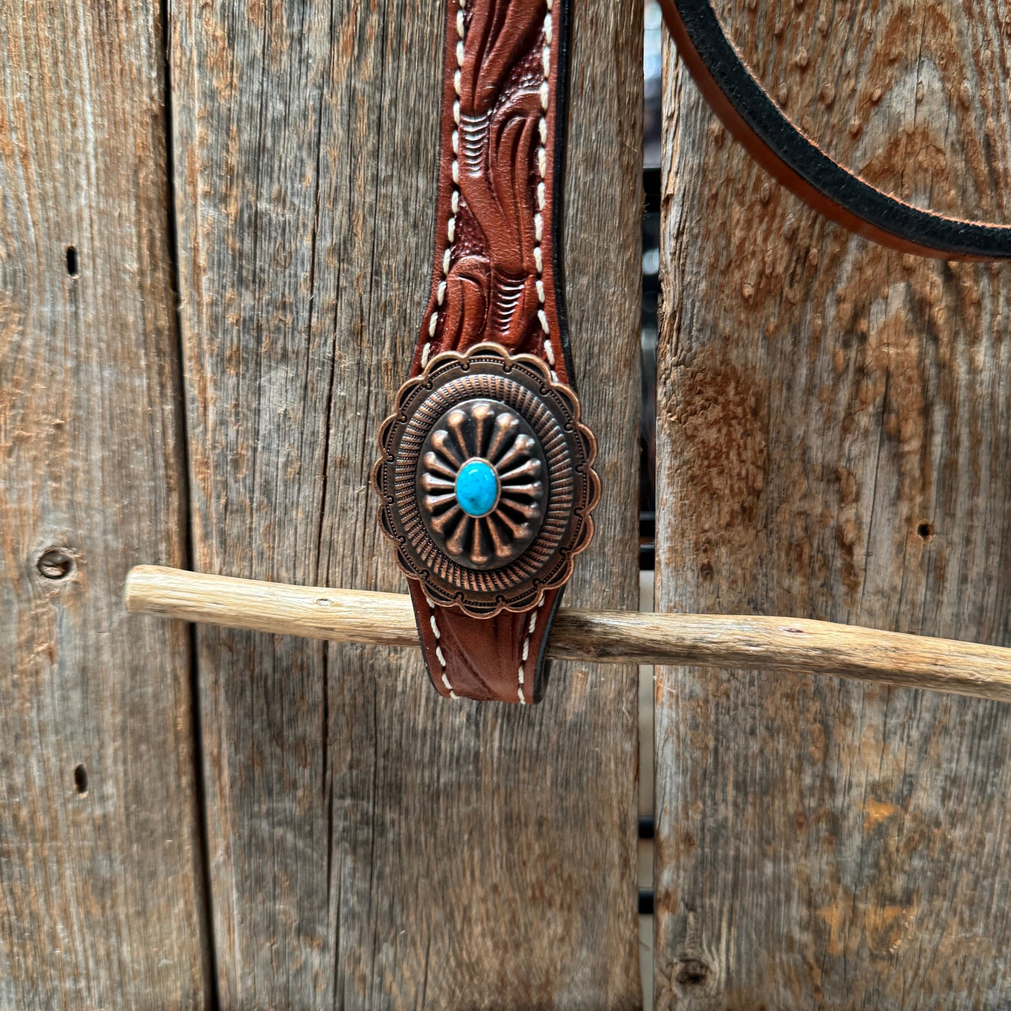 Medium Oil V Brow Oval Turquoise Browband &amp; Breastcollar Tack Set 