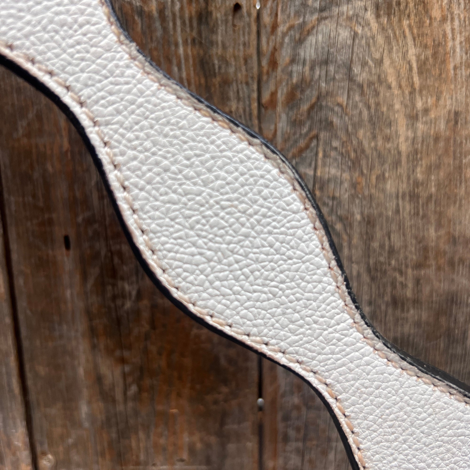 White Leather Scalloped Breastcollar